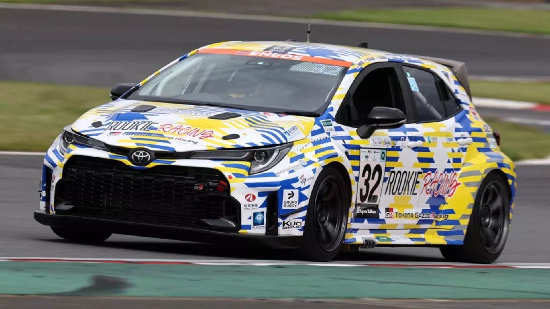 Toyota-Corolla-Hydrogen-1024x576