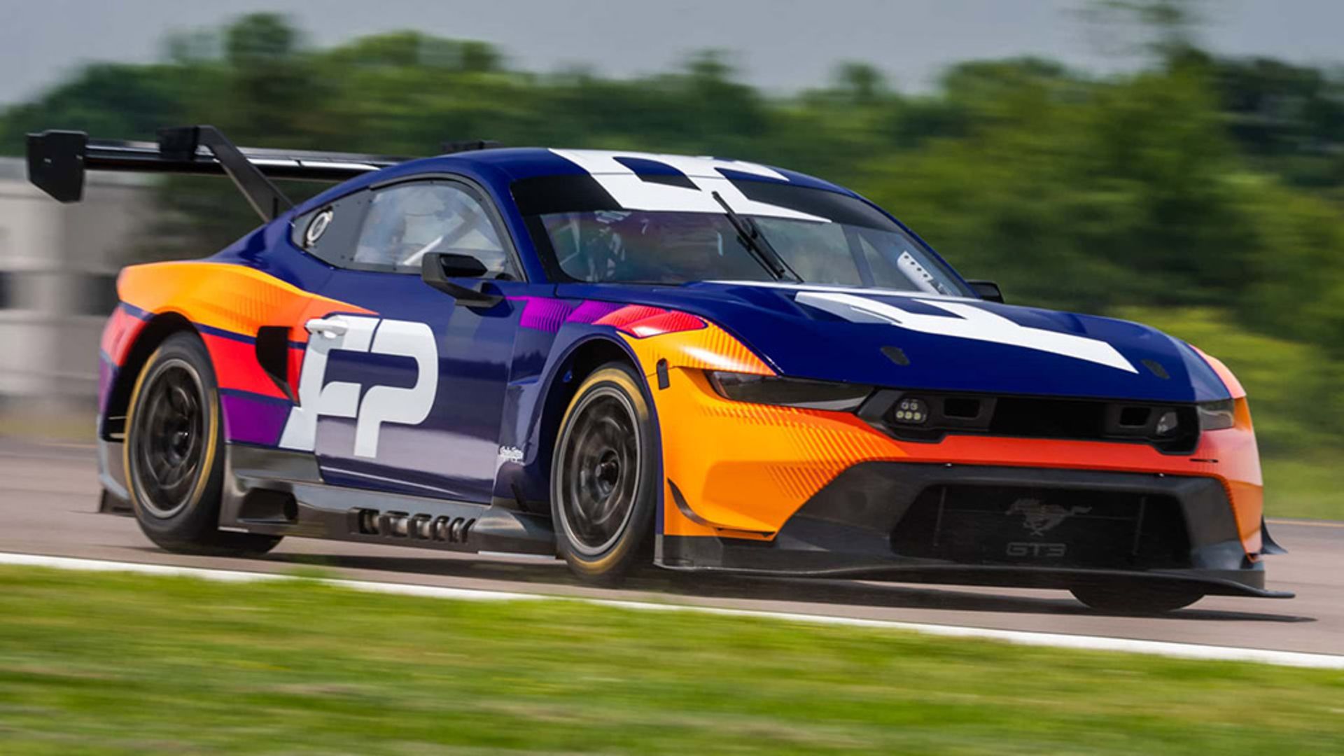 ford-mustang-gt3 (3)_1024x