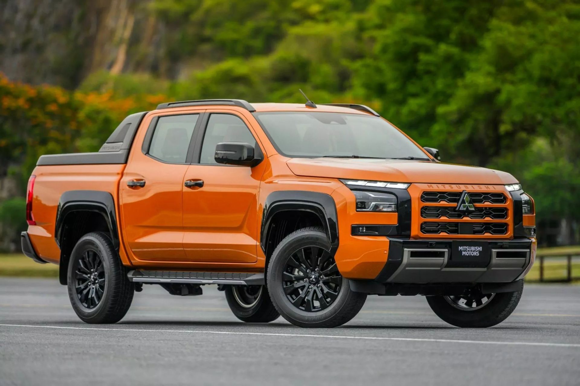2024-Mitsubishi-Triton-L200-11-2048x1366