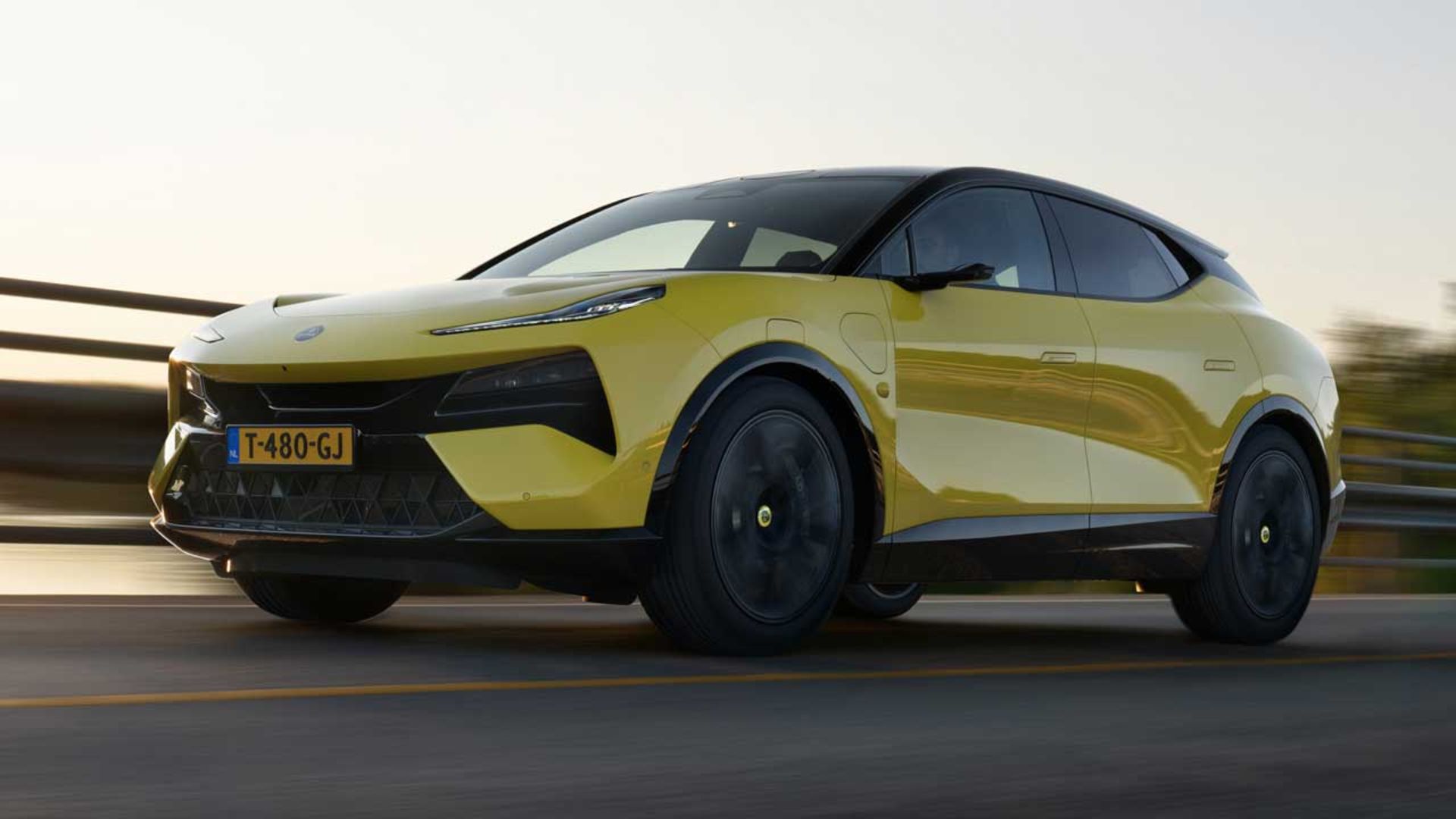 2024-lotus-eletre-s-6