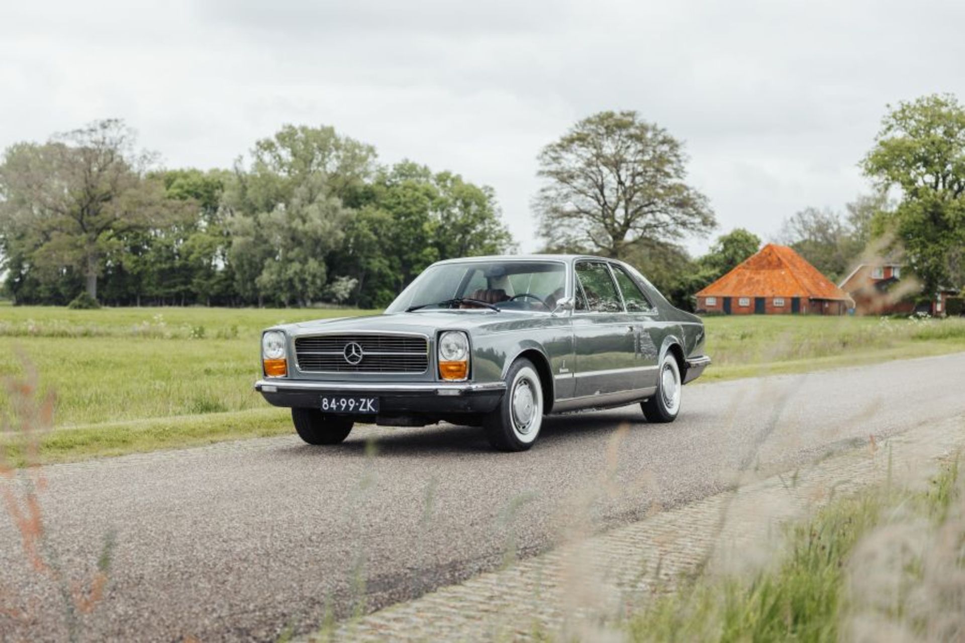 Mercedes-300-SEL-6.3-Coupe-53