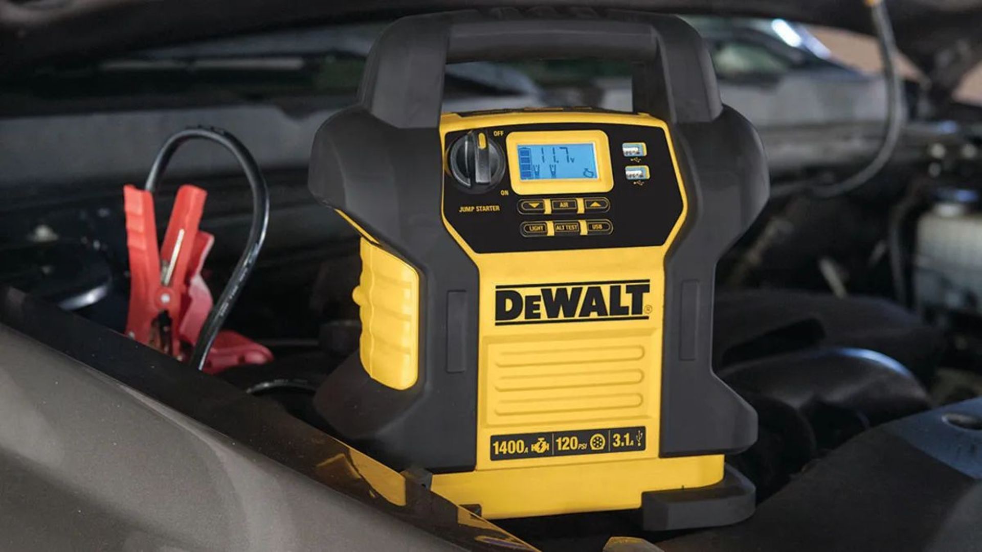 dewalt-dxej14-digital-portable-power-station-ogi