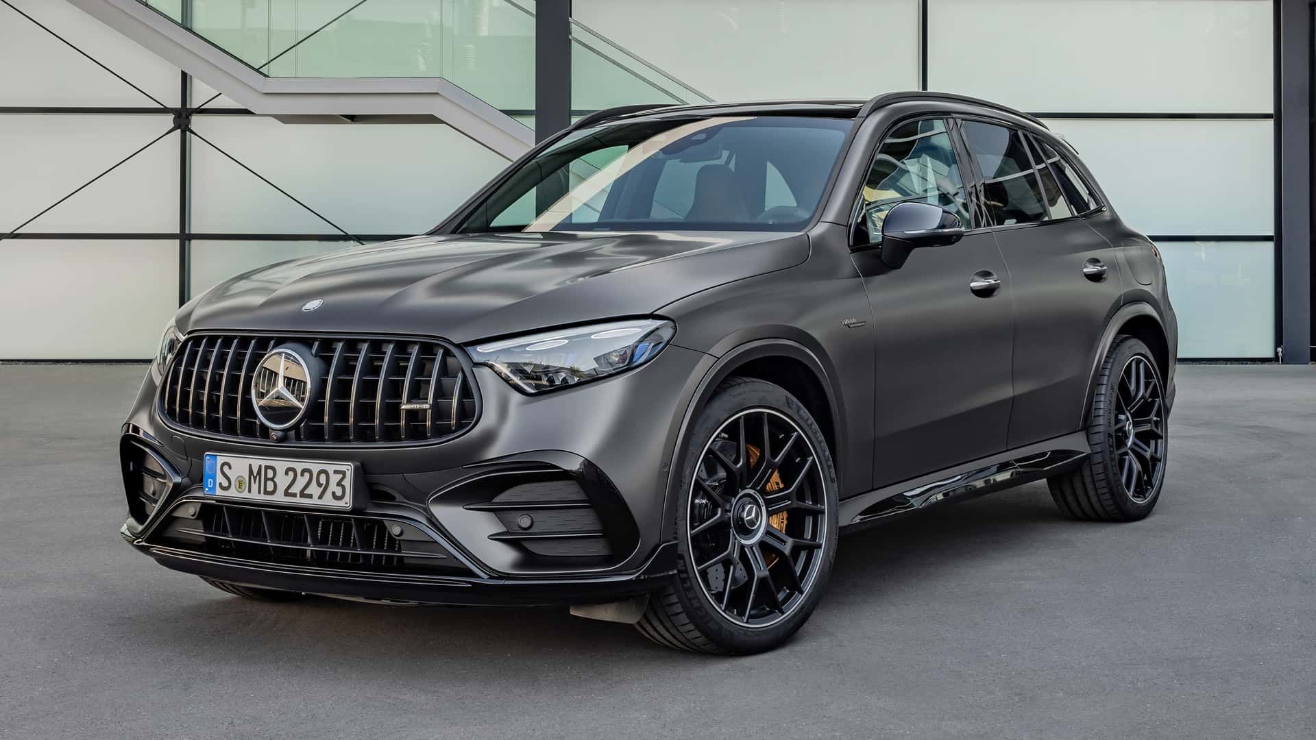 mercedes-amg-glc63-s-e-performance-european-model (2)