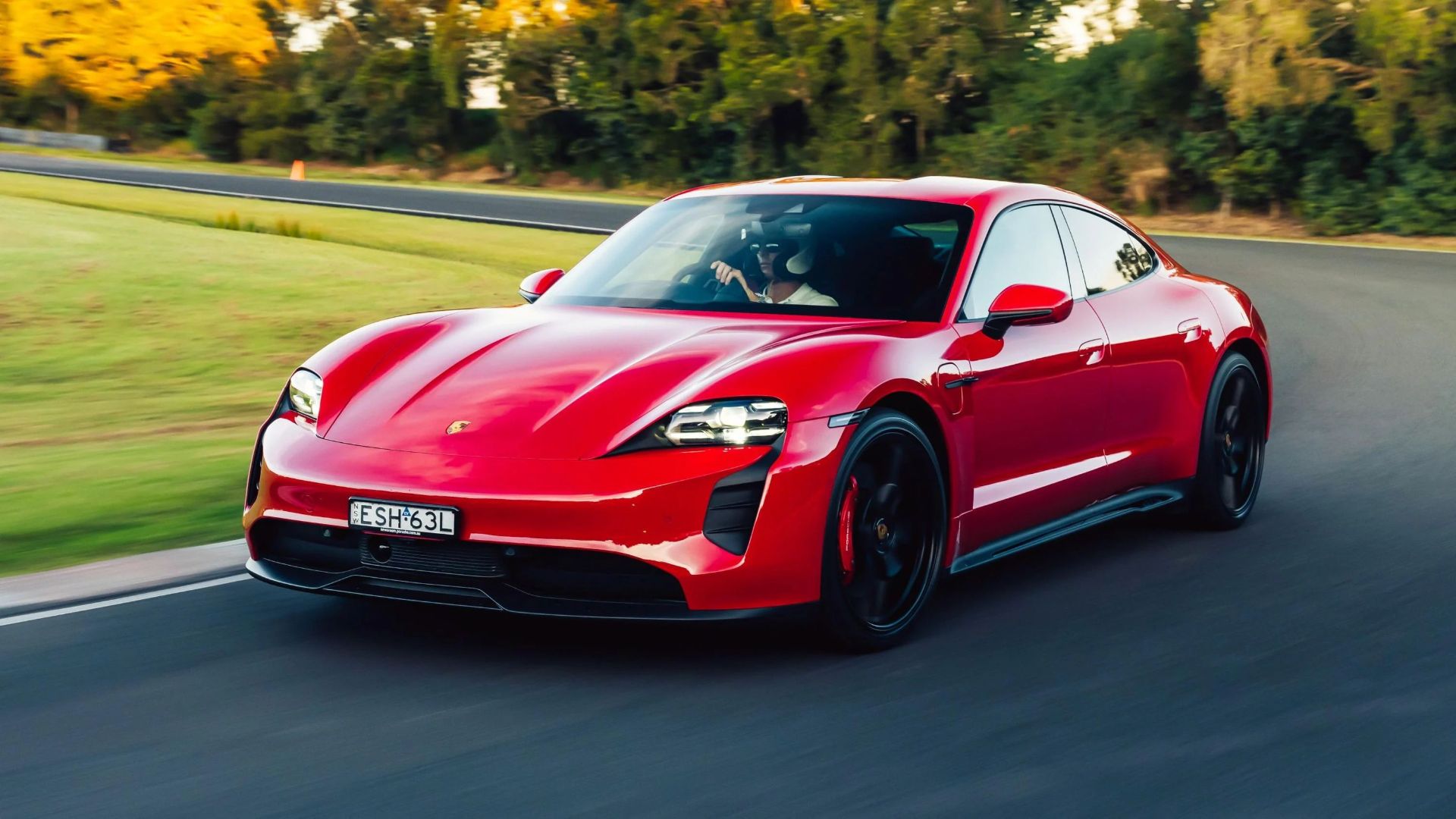 2023-Porshe-Taycan-GTS-HERO