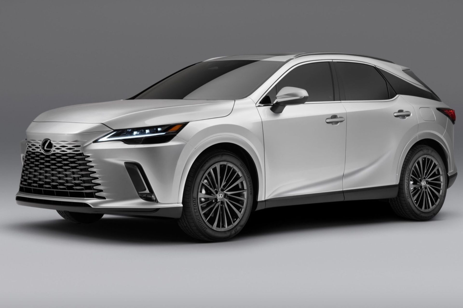 2023-lexus-rx_100843194_h