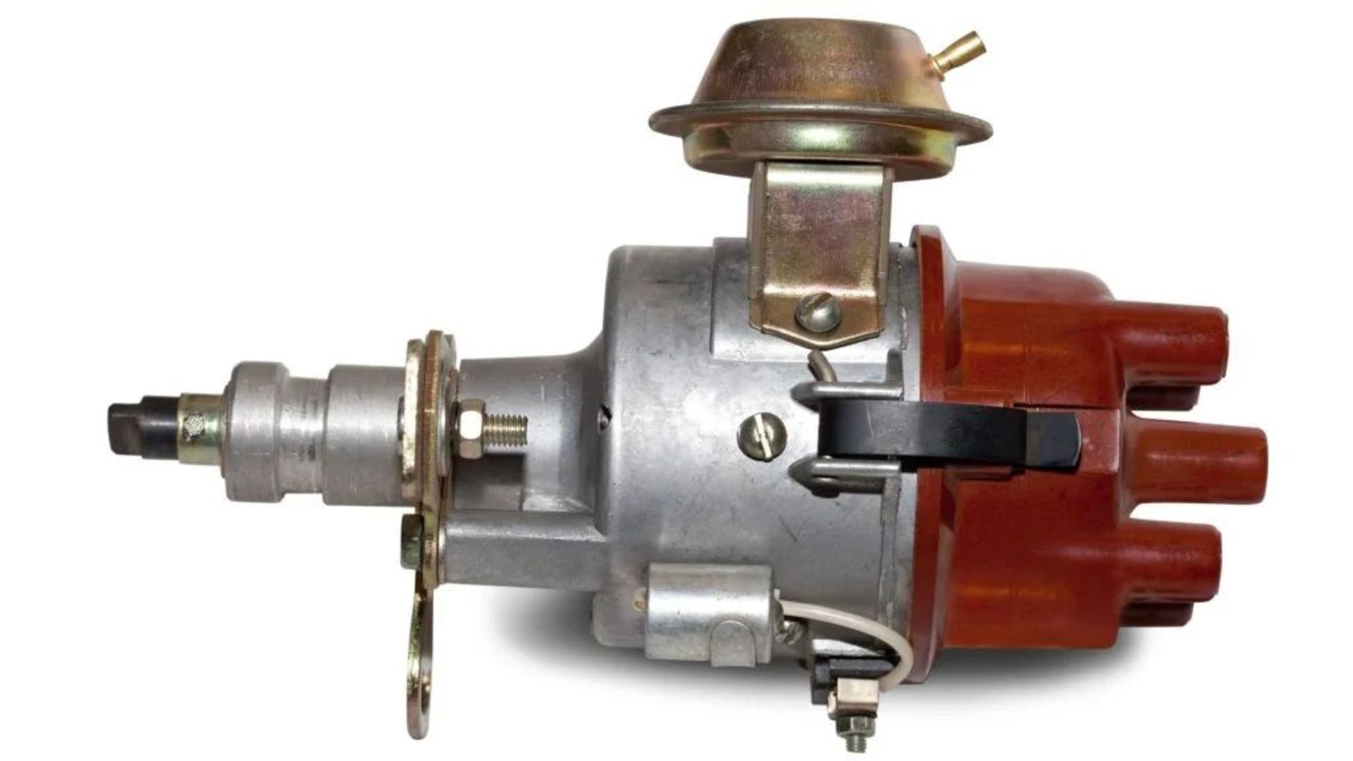 distributor-in-car-1024x576