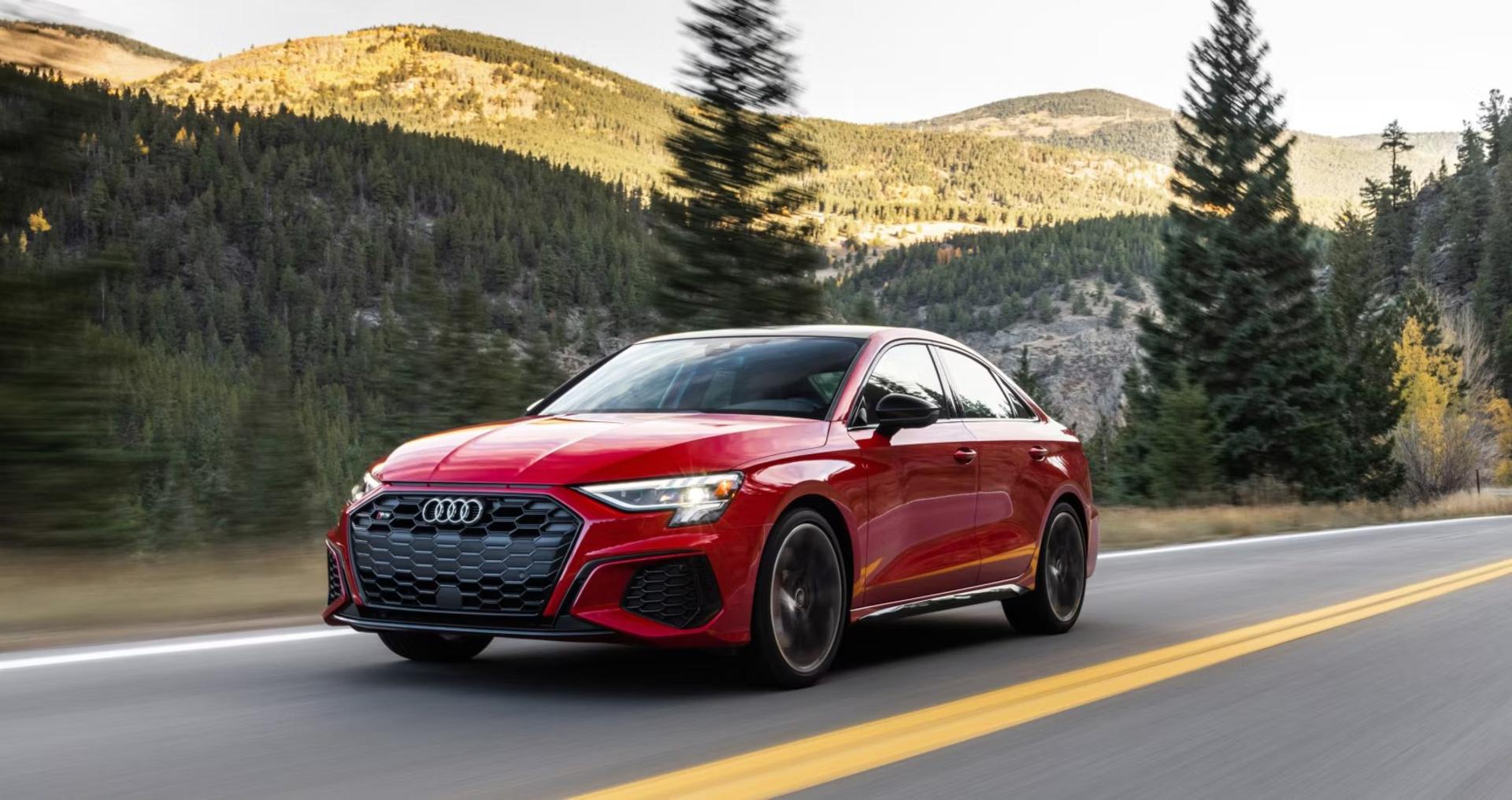 medium-9306-2022audis3tangored-1