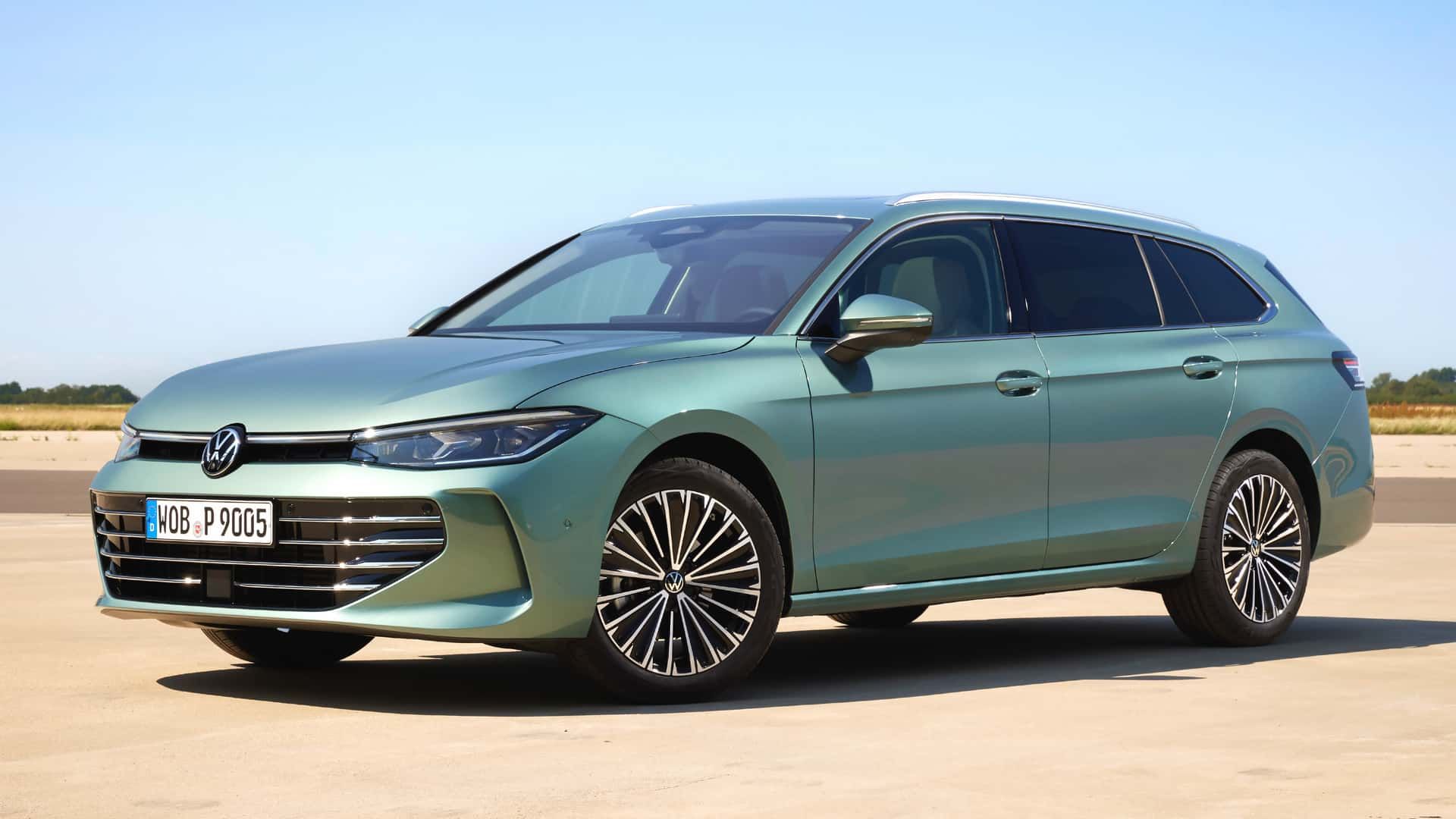 vw-passat-variant-2024 (2)