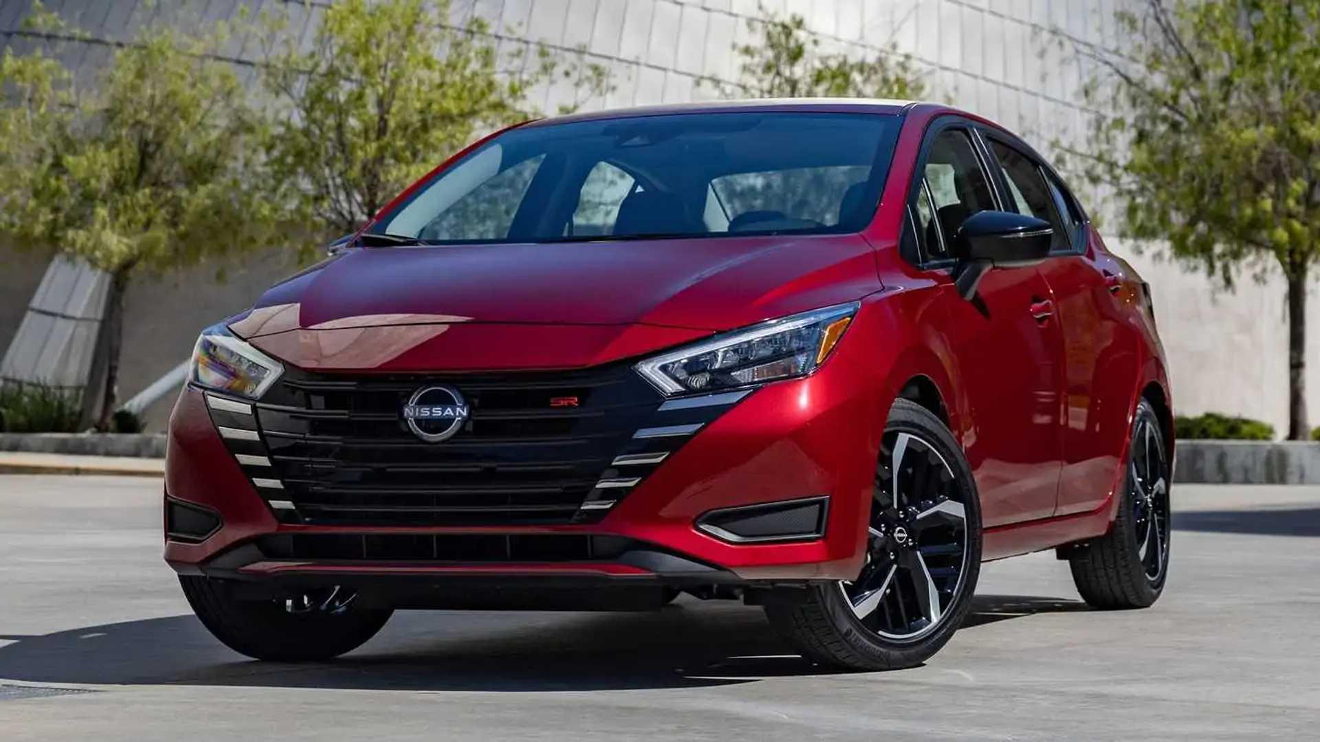 2023-nissan-versa-front-3-4 (1)
