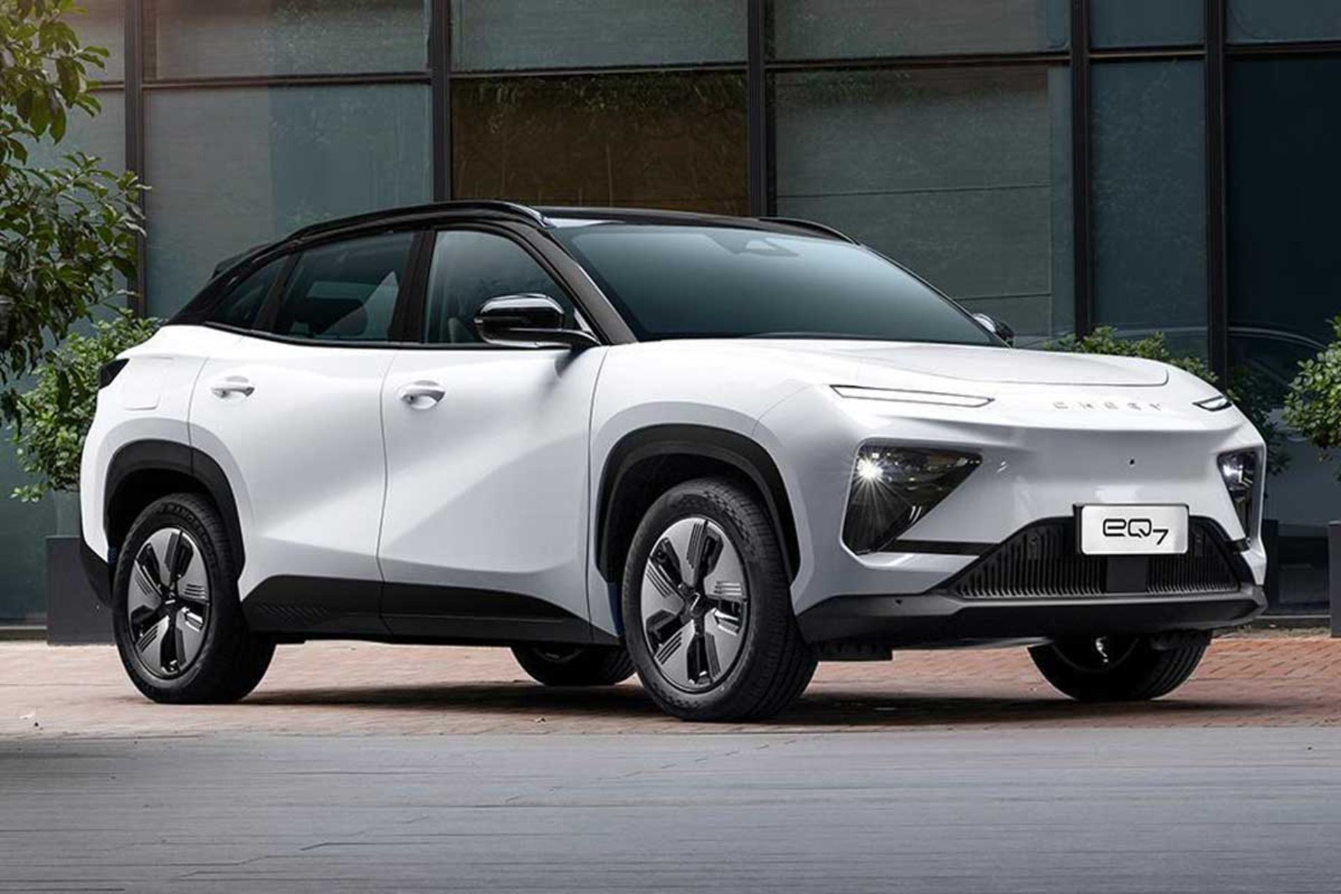 Chery-eQ7-1