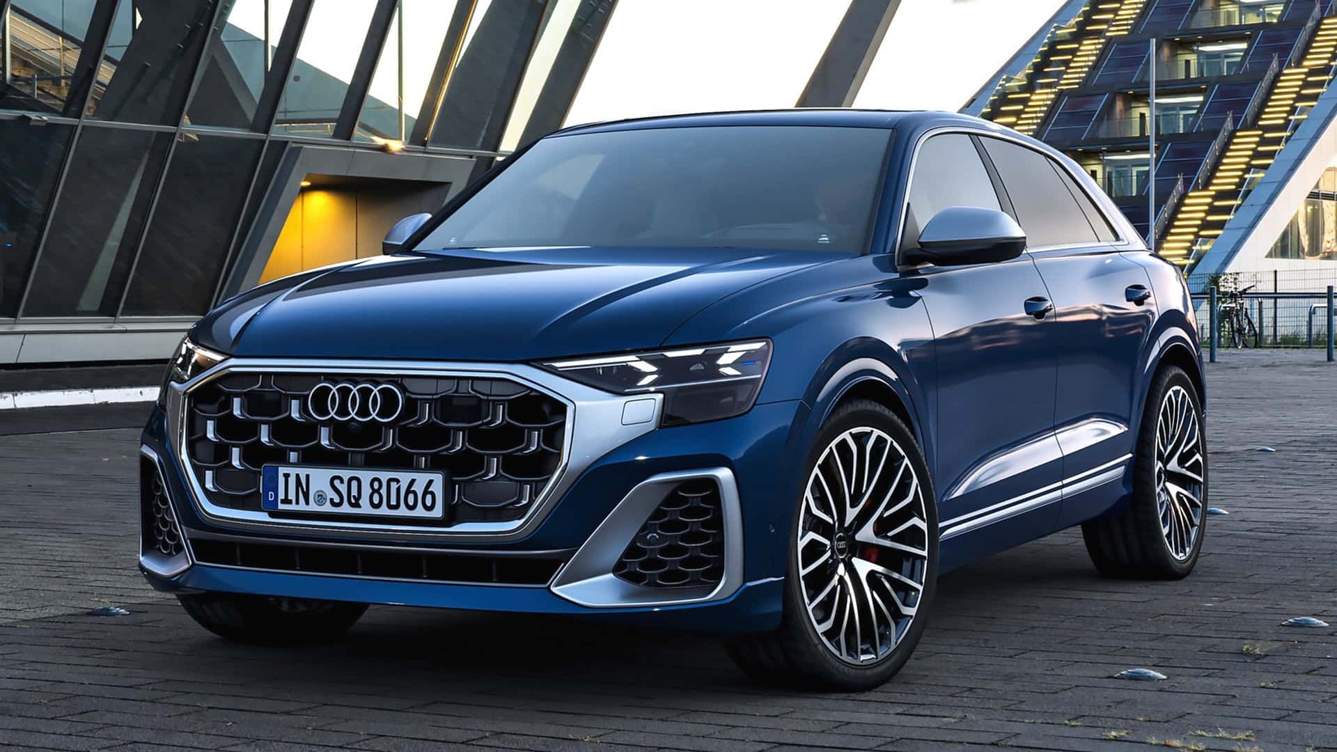 audi-sq8-2023 (5)