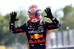 Race winner Max Verstappen (NLD) Red Bull Racing celebrates in parc ferme.
03.09.2023. Formula 1 World Championship, Rd 15, Italian Grand Prix, Monza, Italy, Race Day.
- www.xpbimages.com, EMail: requests@xpbimages.com © Copyright: Charniaux / XPB Images