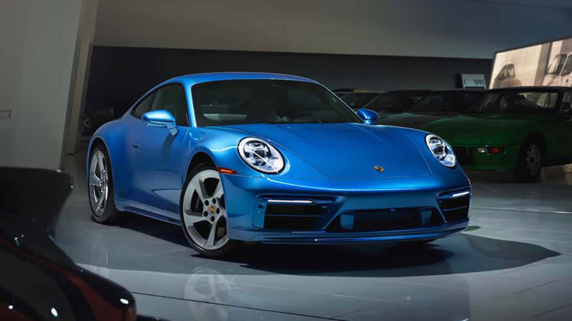 porsche-911-sally-custom_1024x