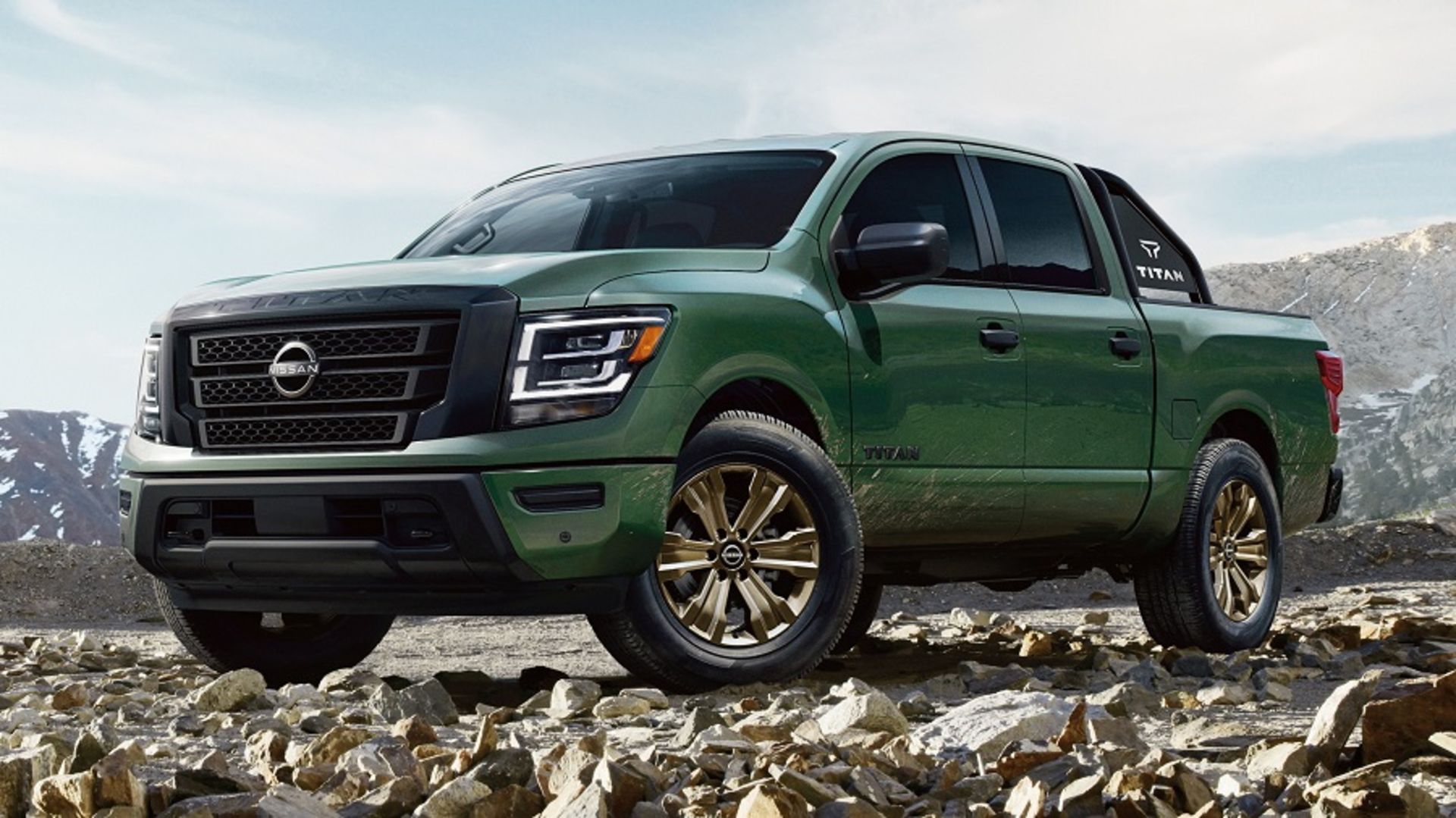 2024-Nissan-Titan-1