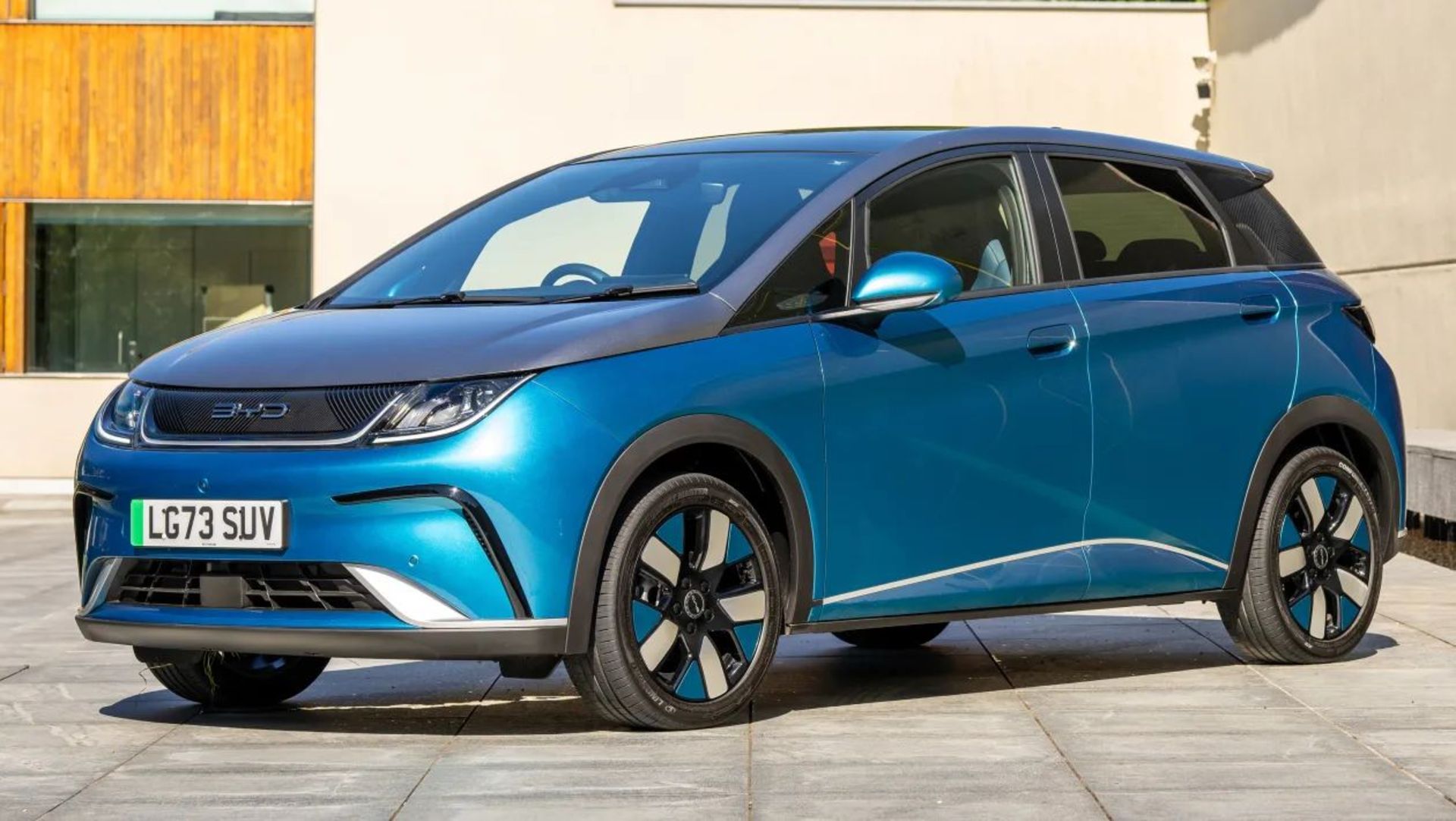 BYD Dolphin UK 2023