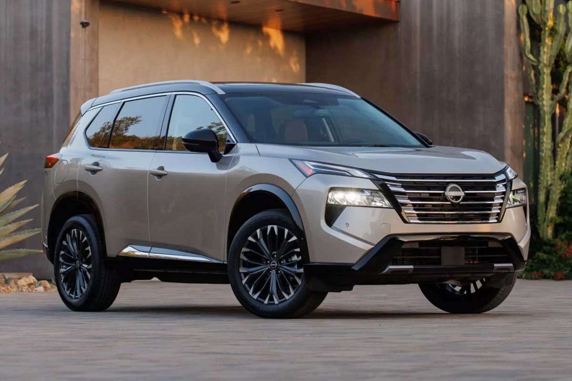 Nissan-Rogue-1