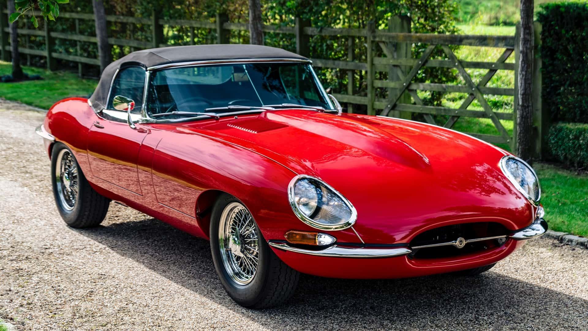jaguar-e-type-series-1-roadster-by-helm