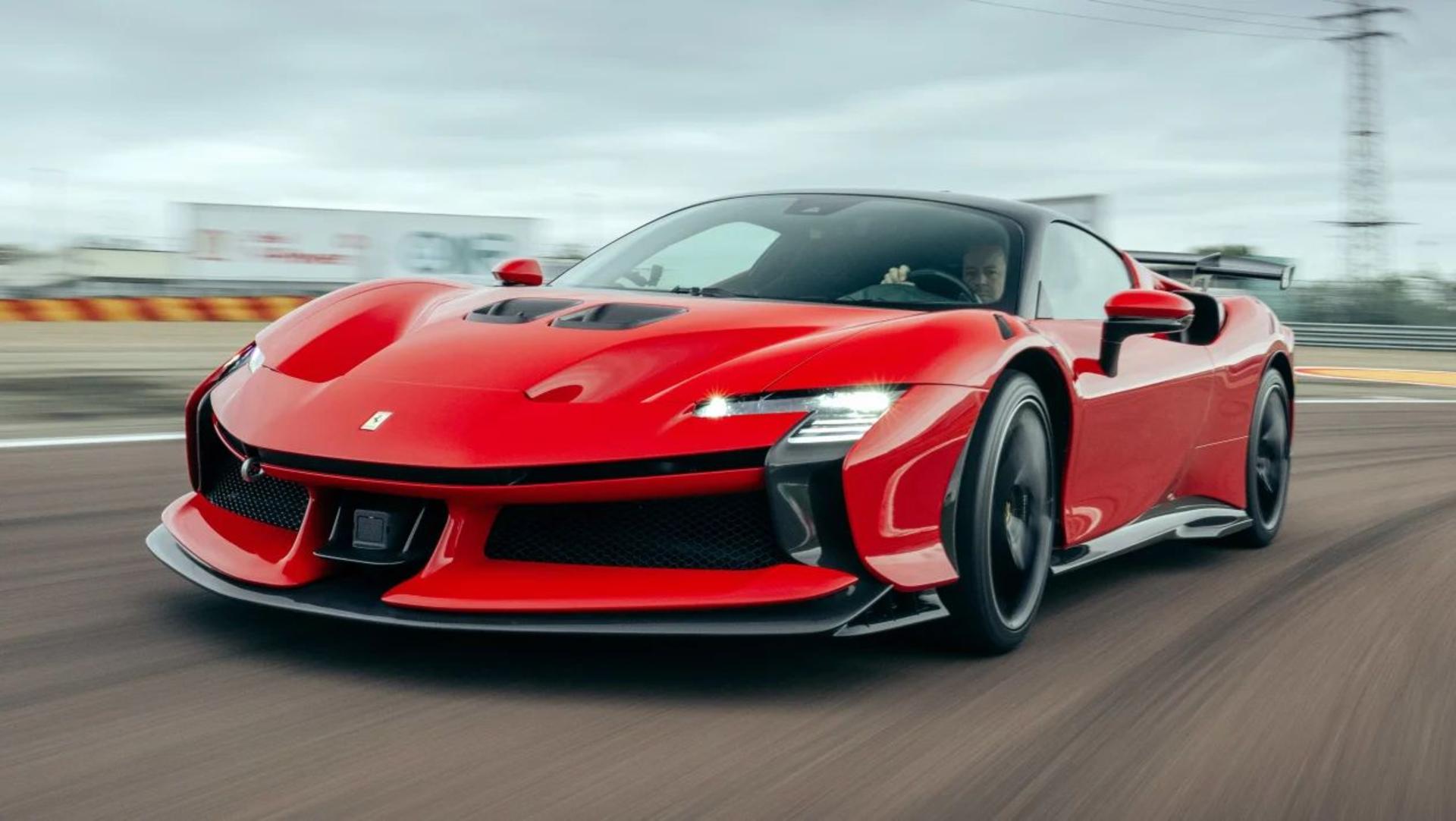 Ferrari SF90 XX Stradale 2023-14