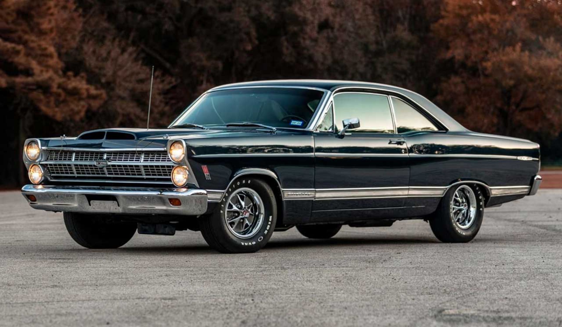 Ford-Fairlane-R-Code-3