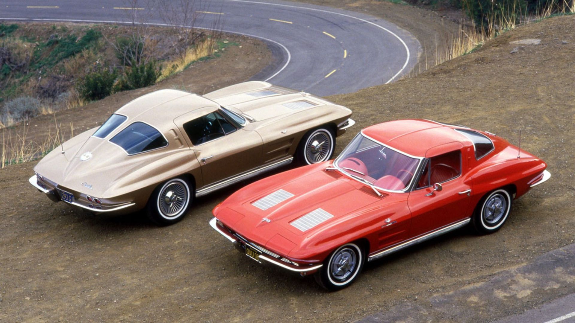 Chevrolet-Corvette-C2-coupe-1963-(11)