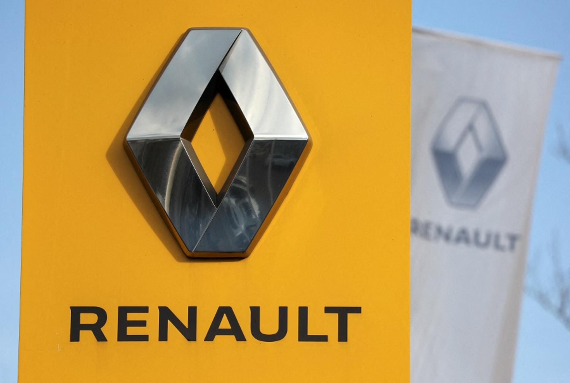 FILE PHOTO: A board with the logo of Renault is on display in Saint Petersburg
