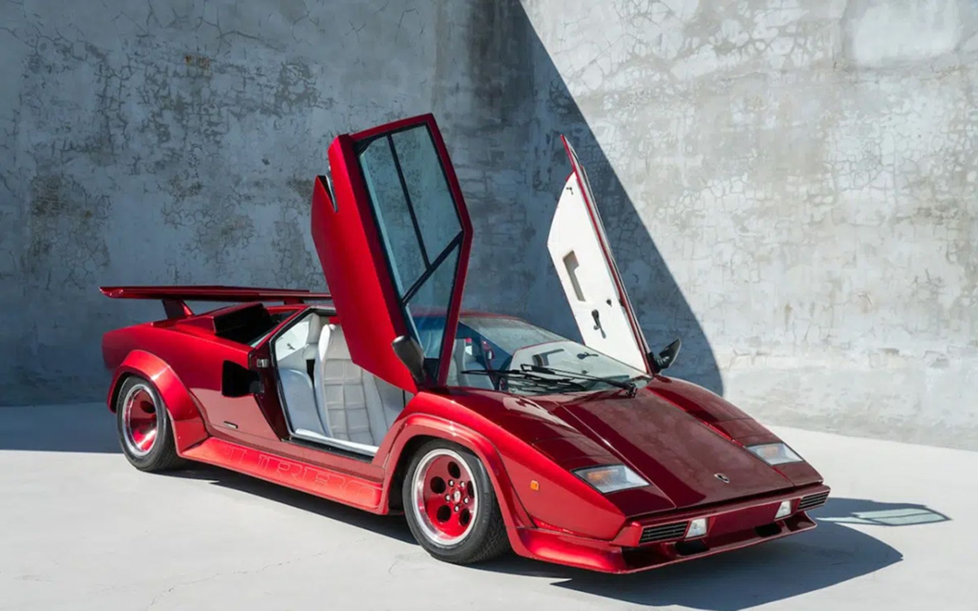 The-wild-story-of-the-rare-turbocharged-Lamborghini-Countach (1)