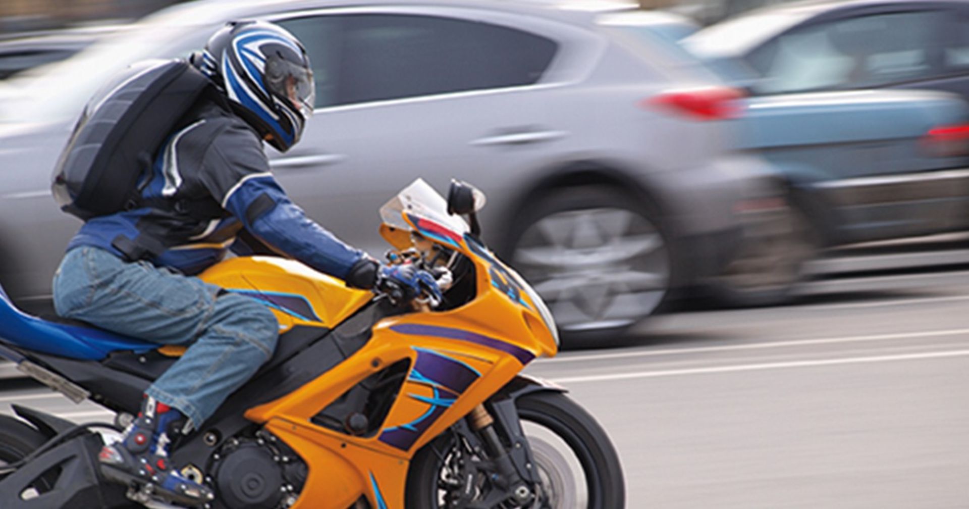 motorcyclist-on-the-road-fb-og