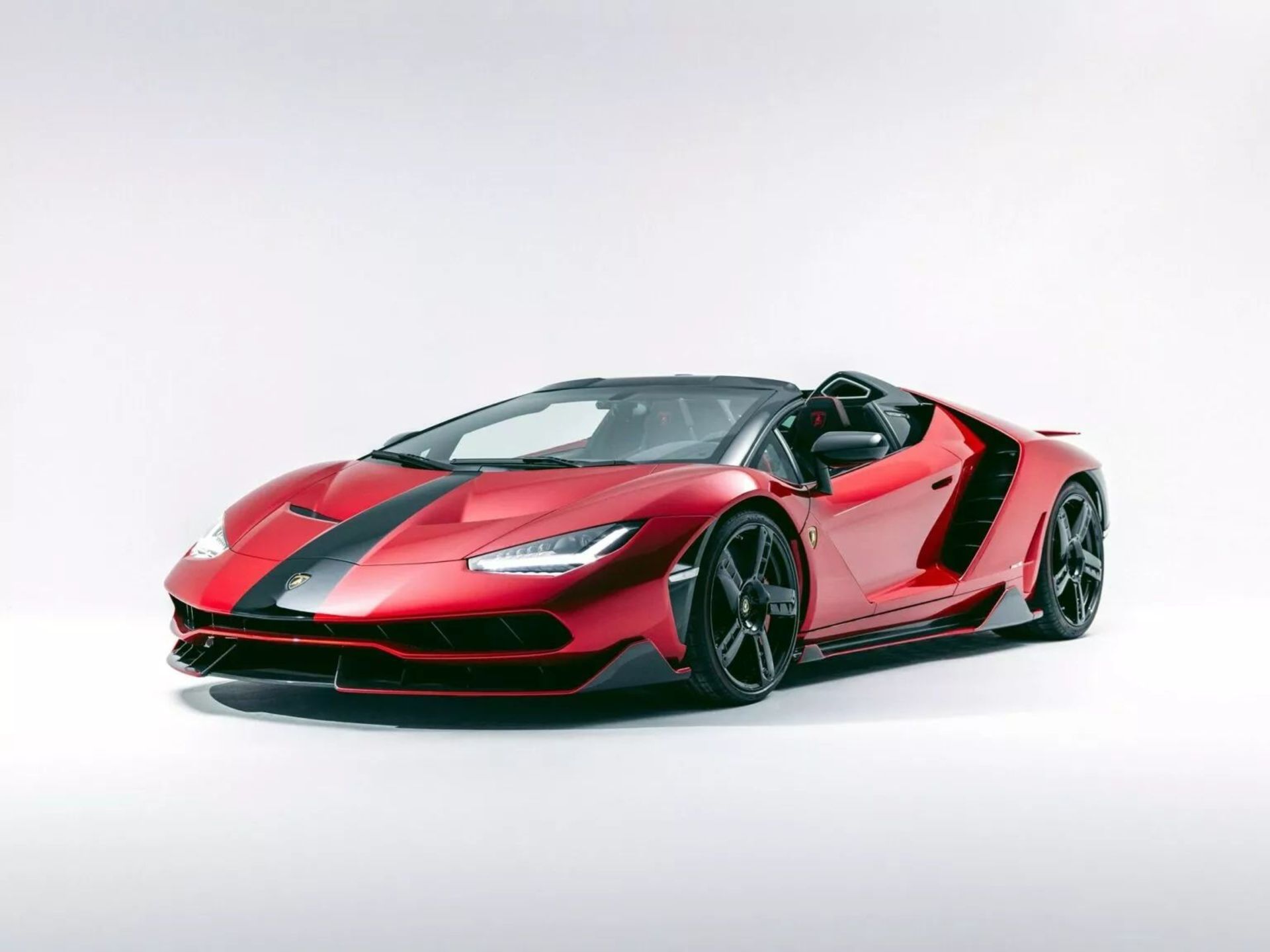 Lamborghini-Centenario-Roadster-1-1536x1152