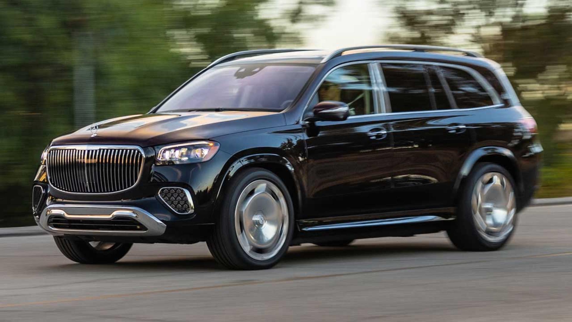 Maybach-GLS600-5