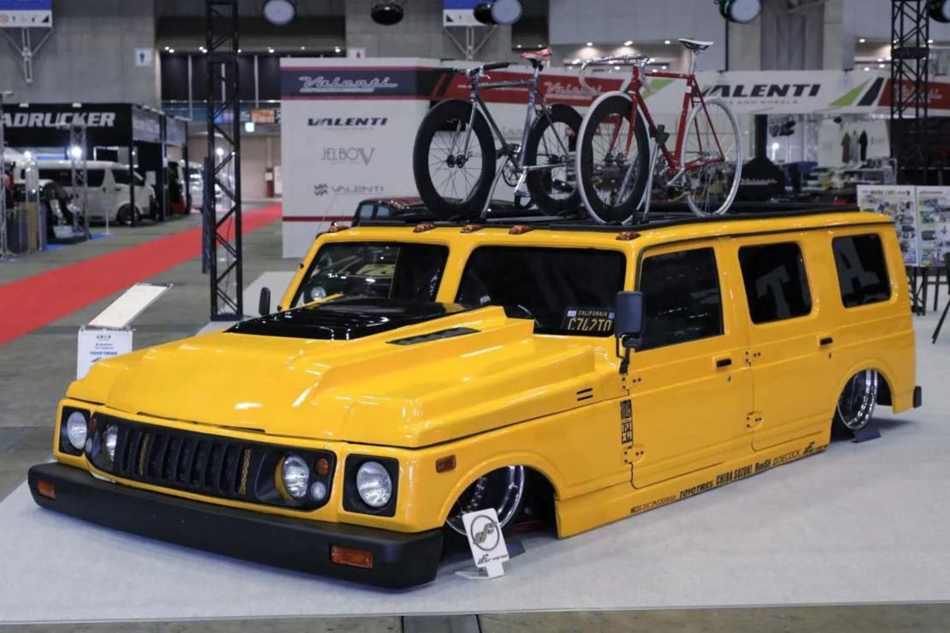 Suzuki-Jimny-Vitara-Hummer-custom-car-2