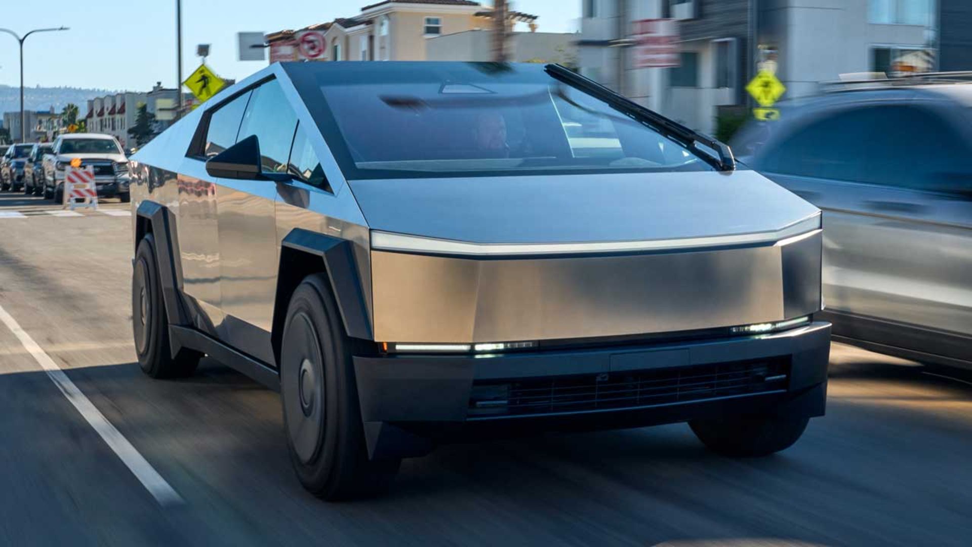 Tesla-Cybertruck-4