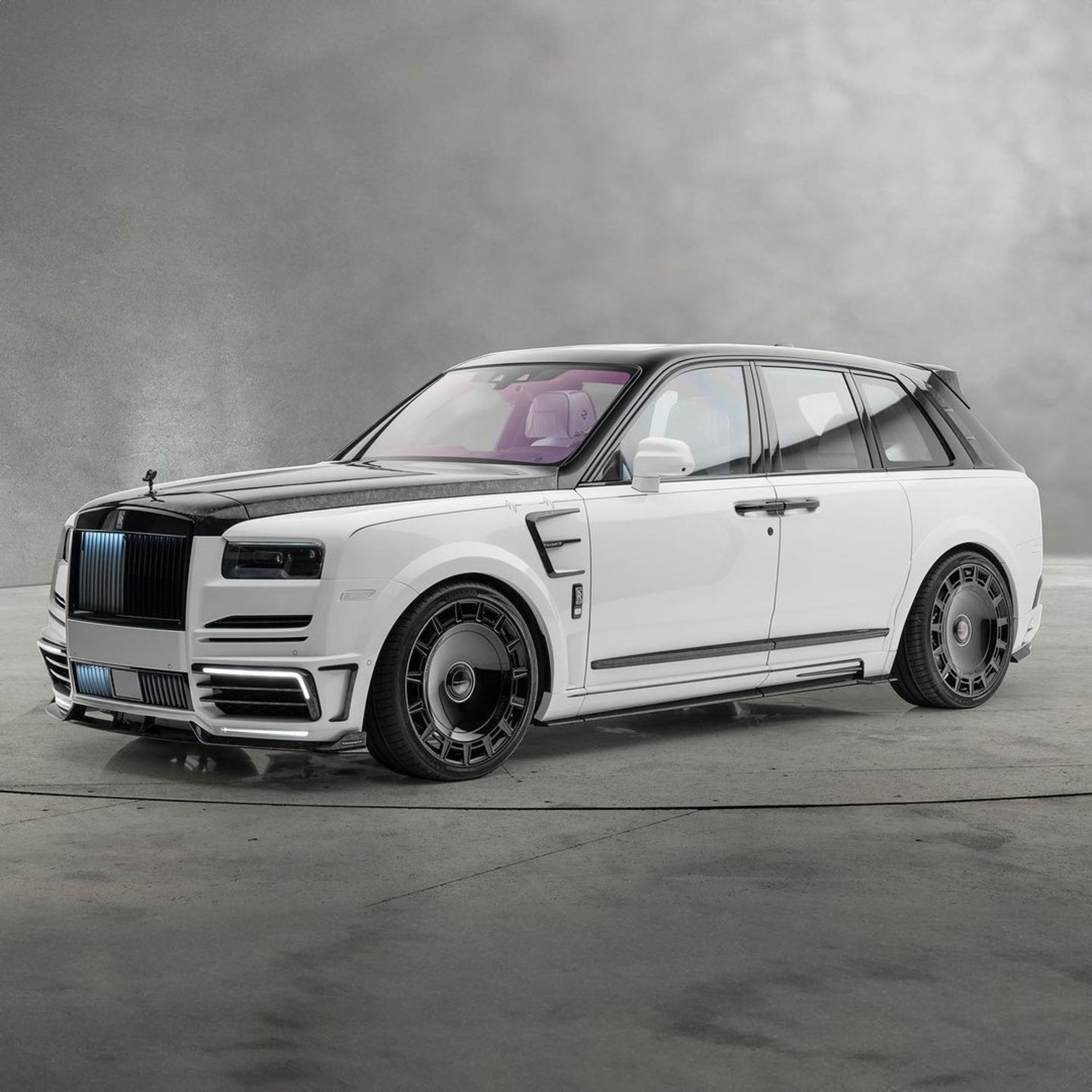 bling-without-the-bling-tuned-rolls-royce-cullinan-looks-ready-to-star-in-a-trap-video_3