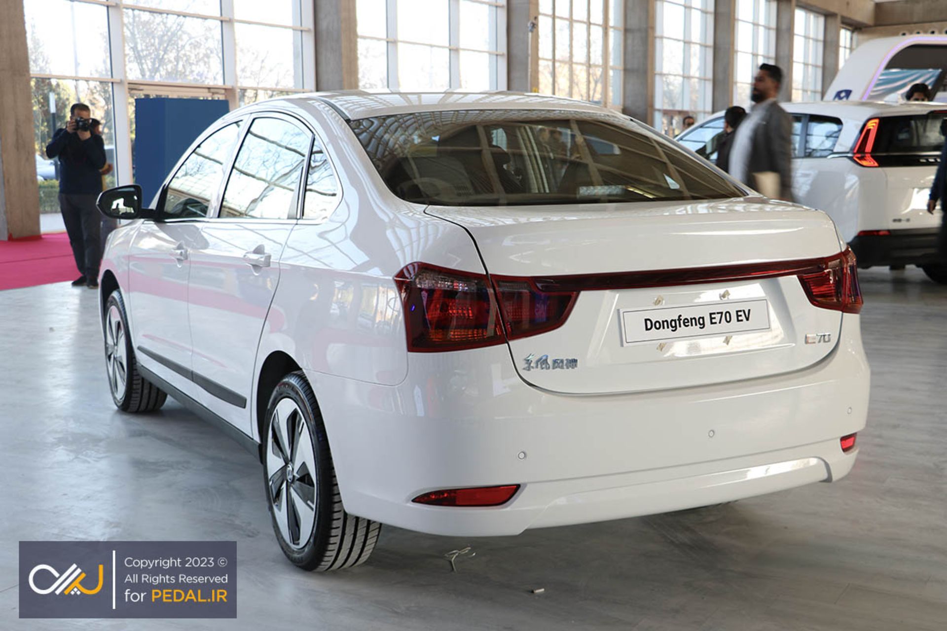 dongfeng e70 ev (3)