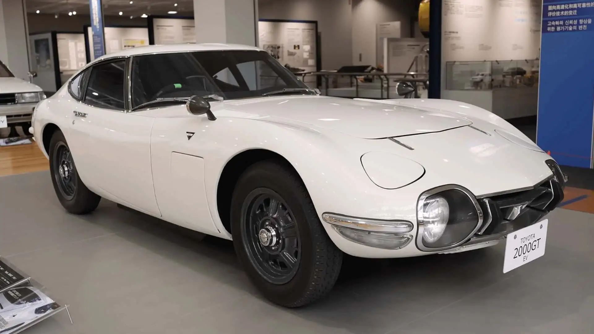 electric-toyota-2000gt