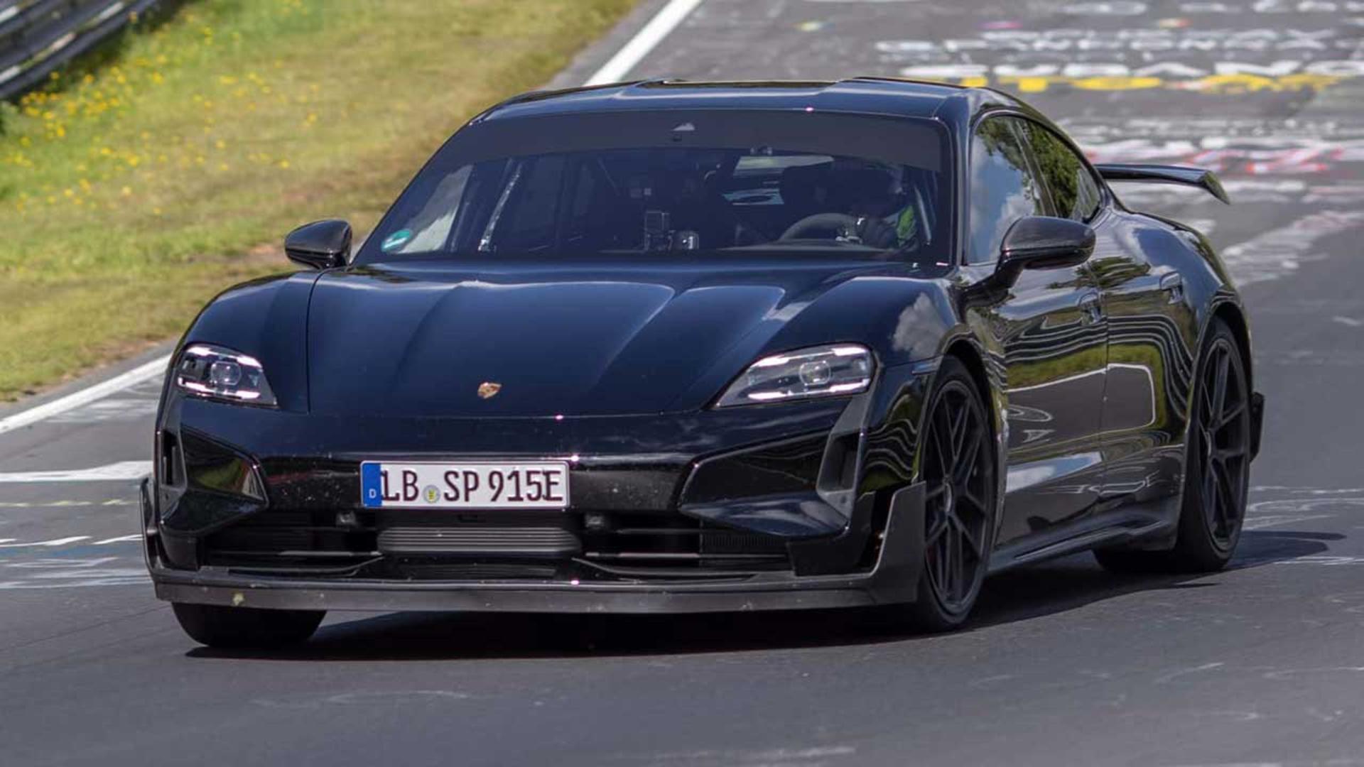 porschetaycannurburgring1