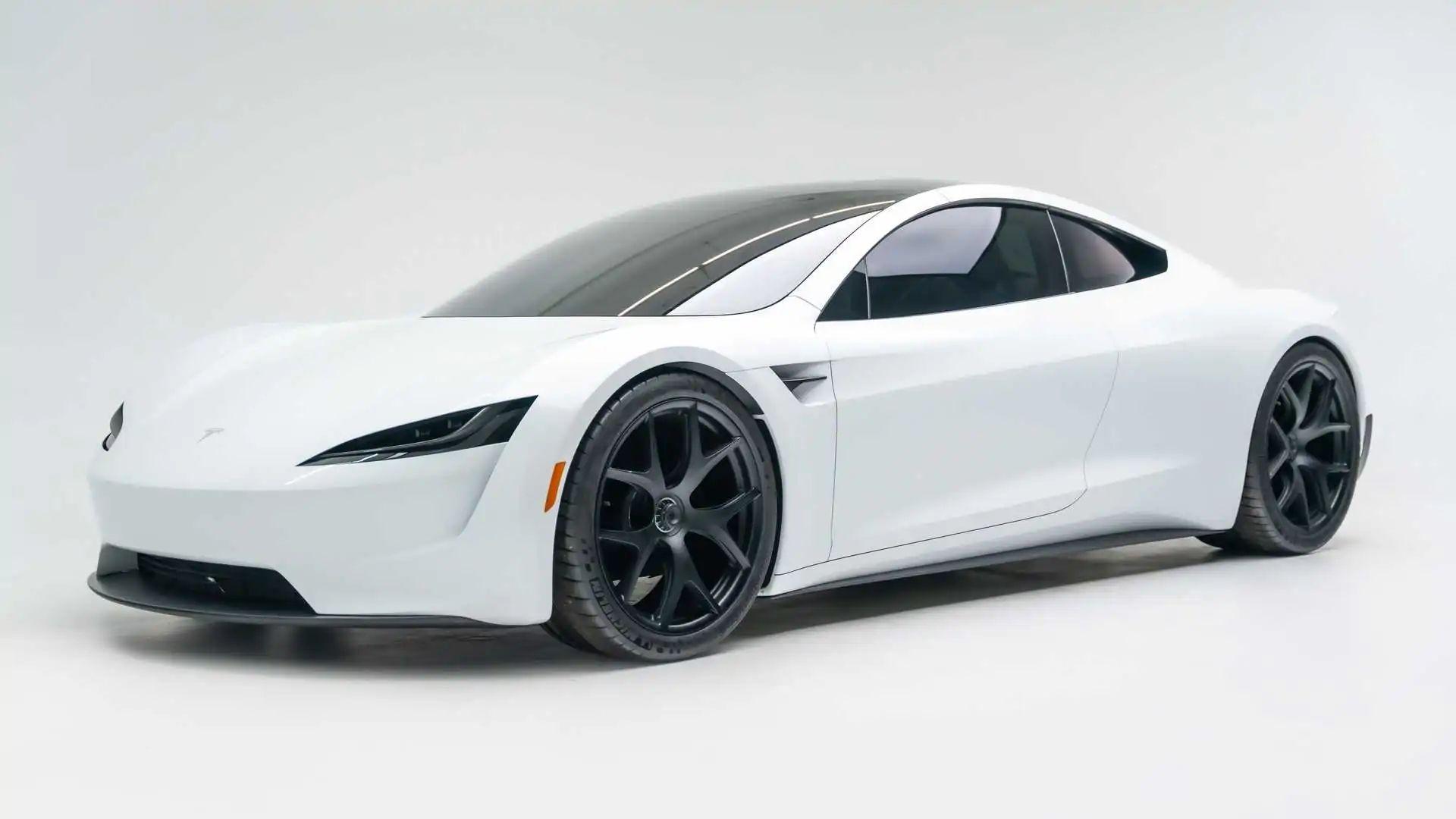 2017-tesla-roadster-deck-model-petersen-automotive-museum