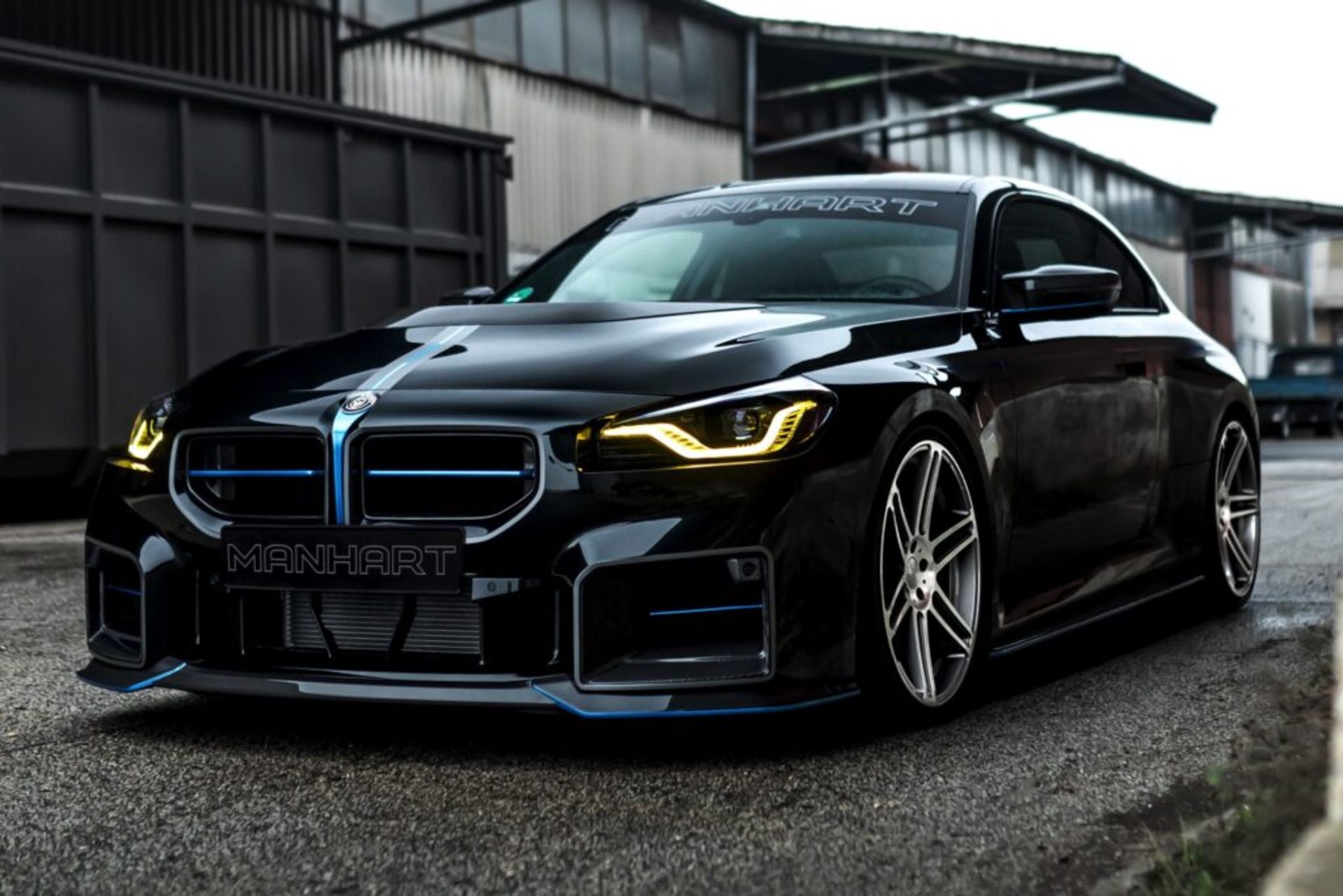 Manhart-BMW-M2-G87-Tuning-Carbon-Bodykit-MH2-560-04-1024x683