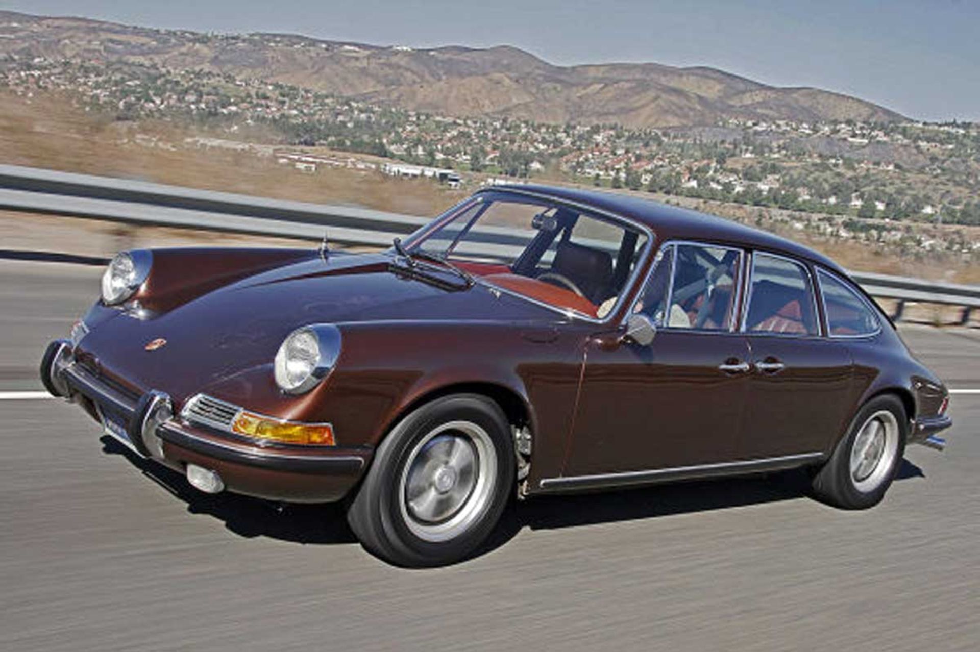 Porsche-911-4