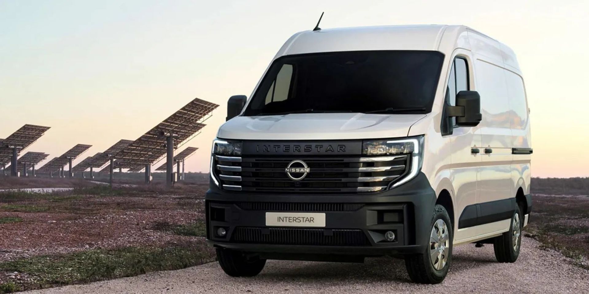 nissan-interstar