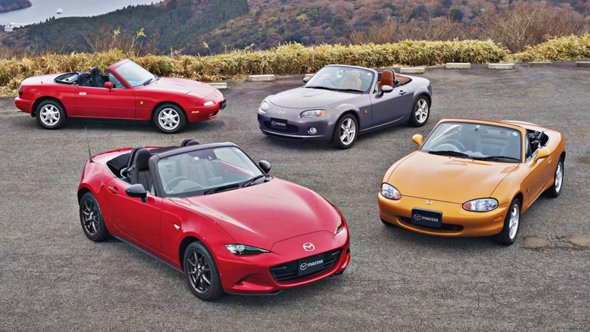 resize_mazda-miata-generations-1-ezgif.com-avif-to-jpg-converter