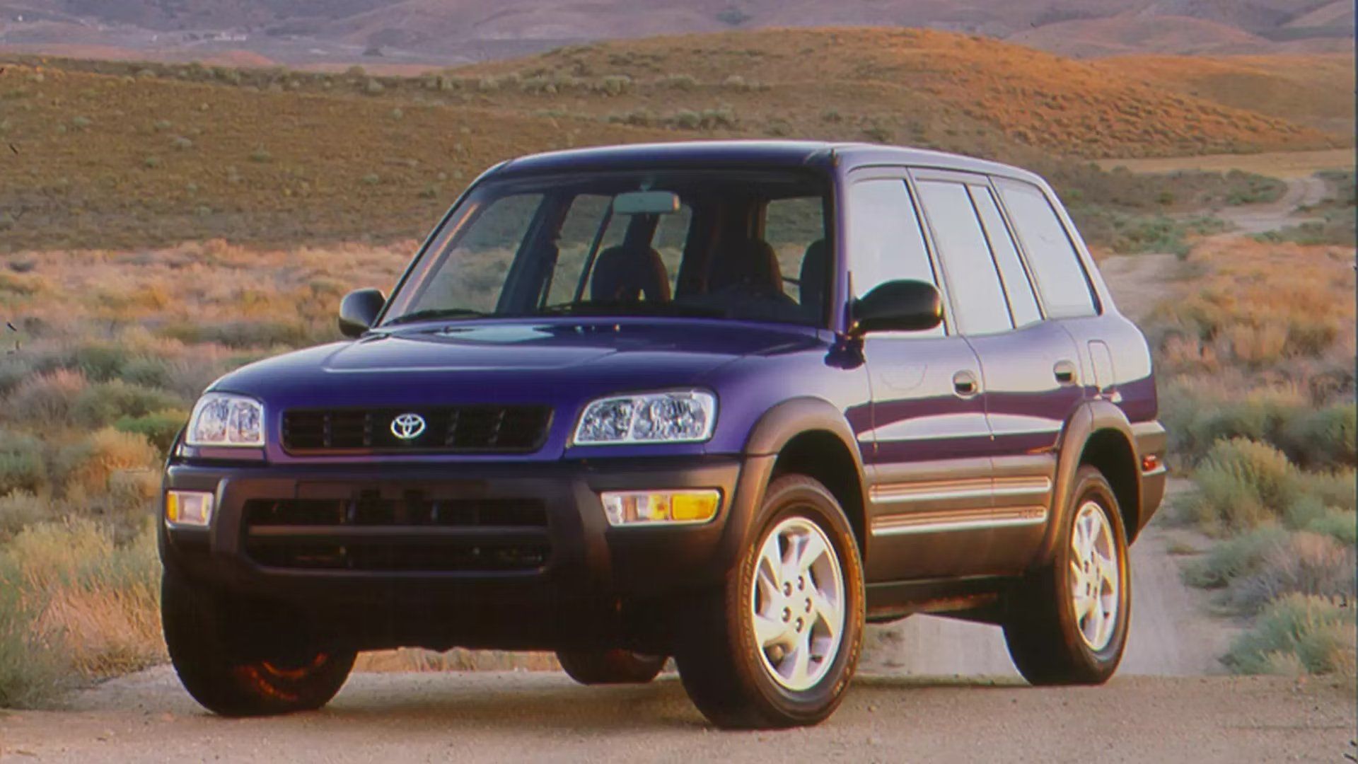 toyota-rav4-1994-copy-0