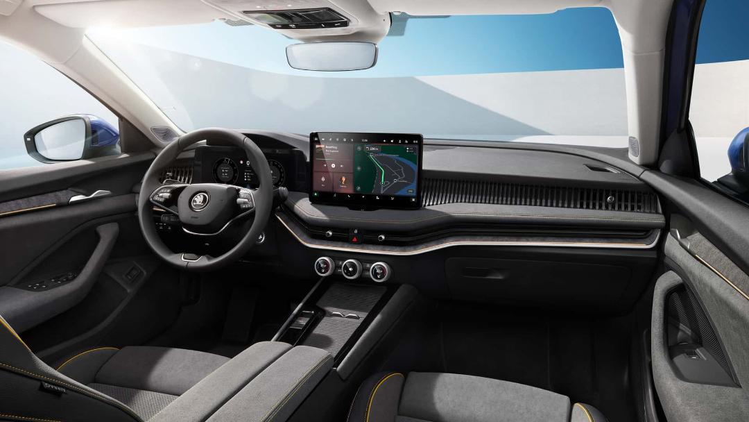 2024-skoda-superb