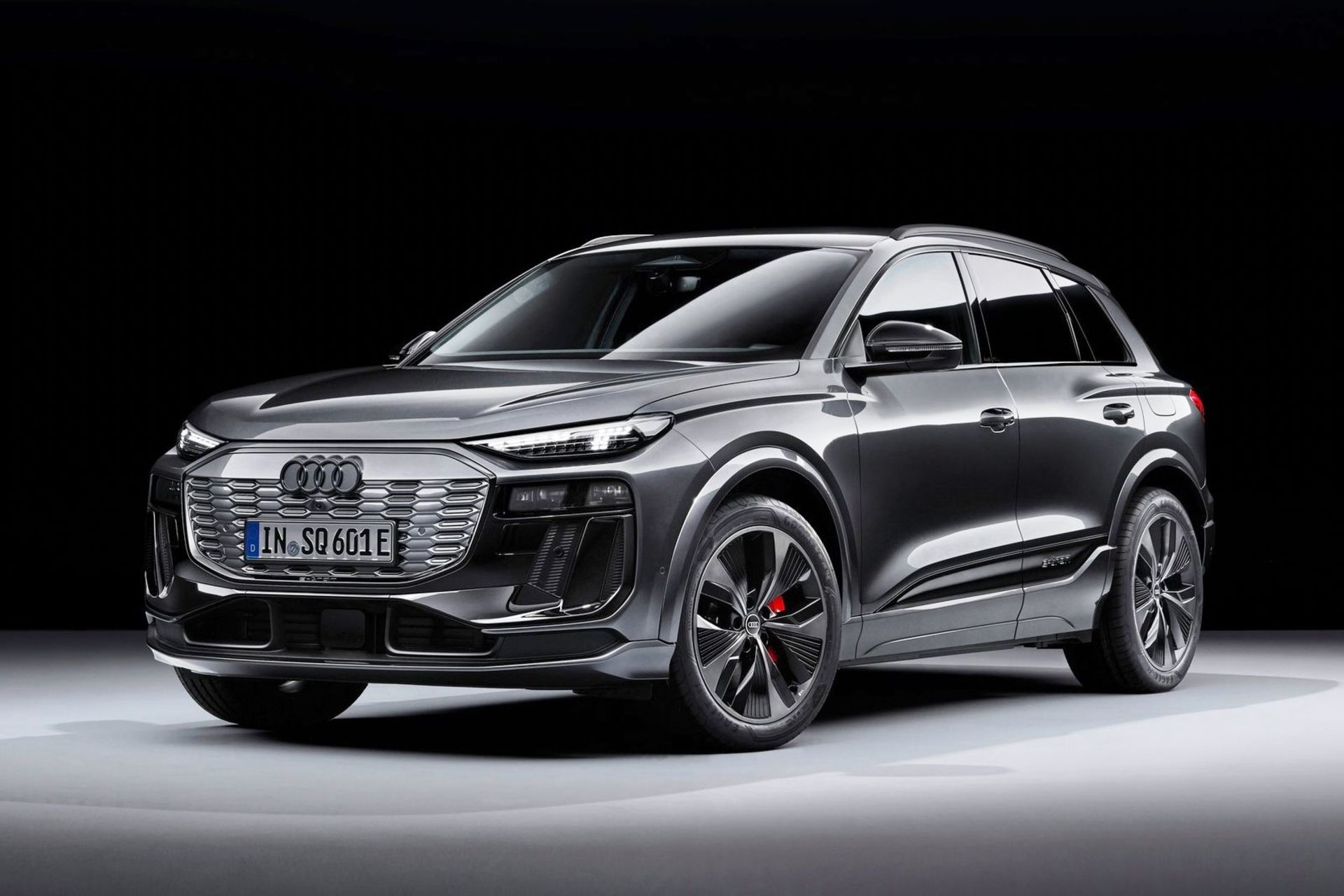 Audi-SQ6_e-tron-2025 new (11)