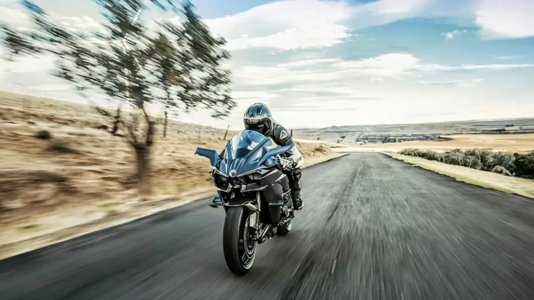 Kawasaki-Ninja-H2R