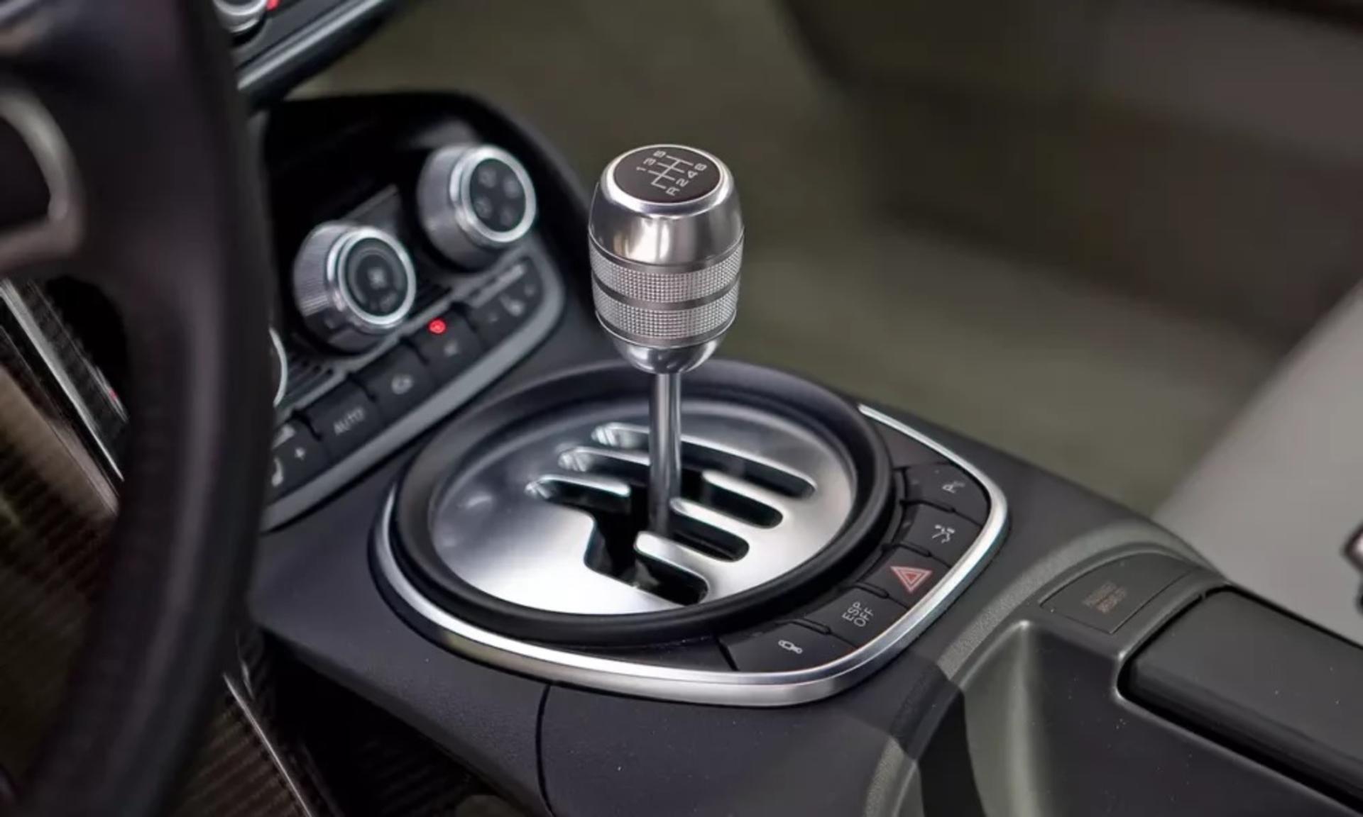 Renaissance-of-Manual-Transmission