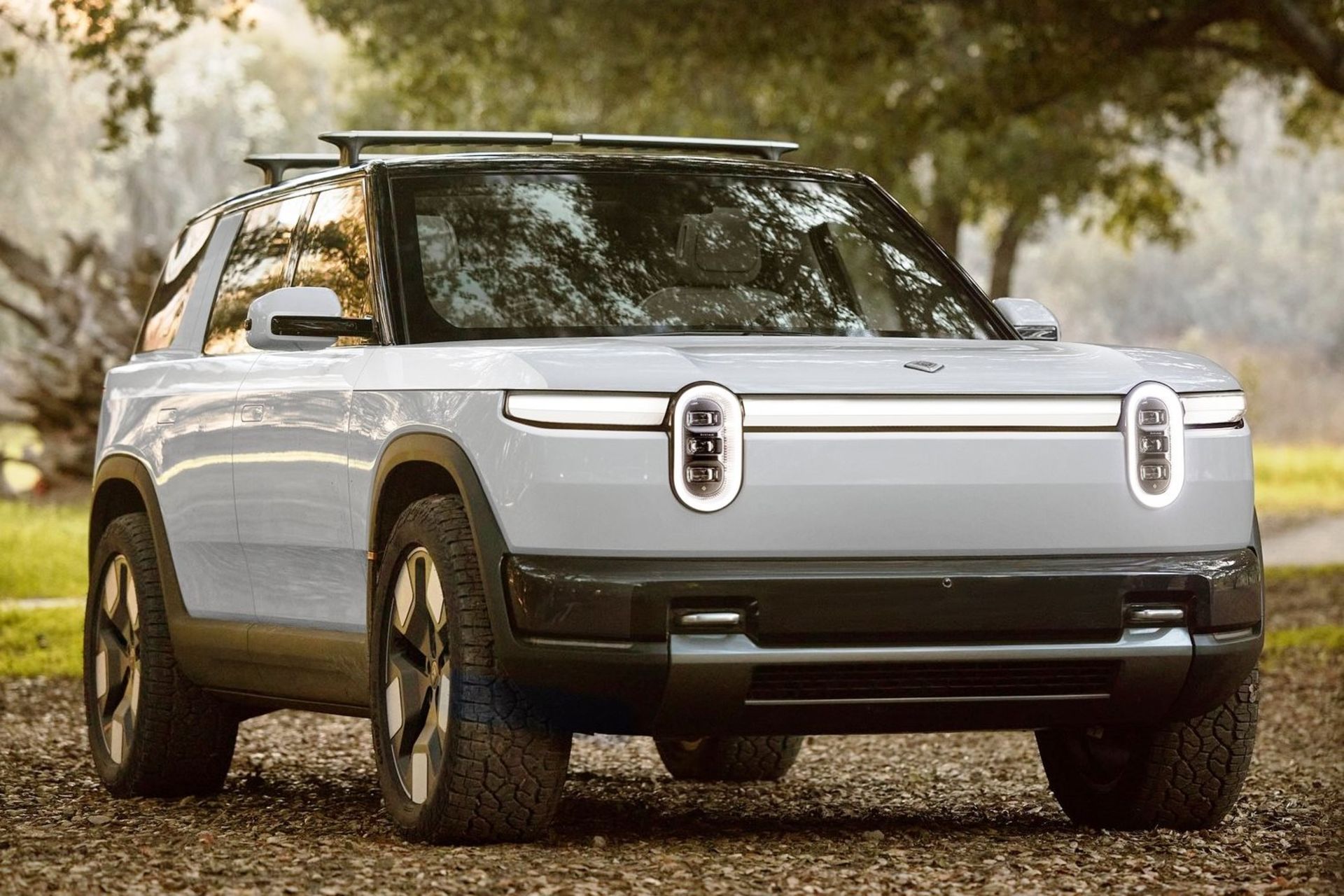 Rivian-R2-2027 (3)