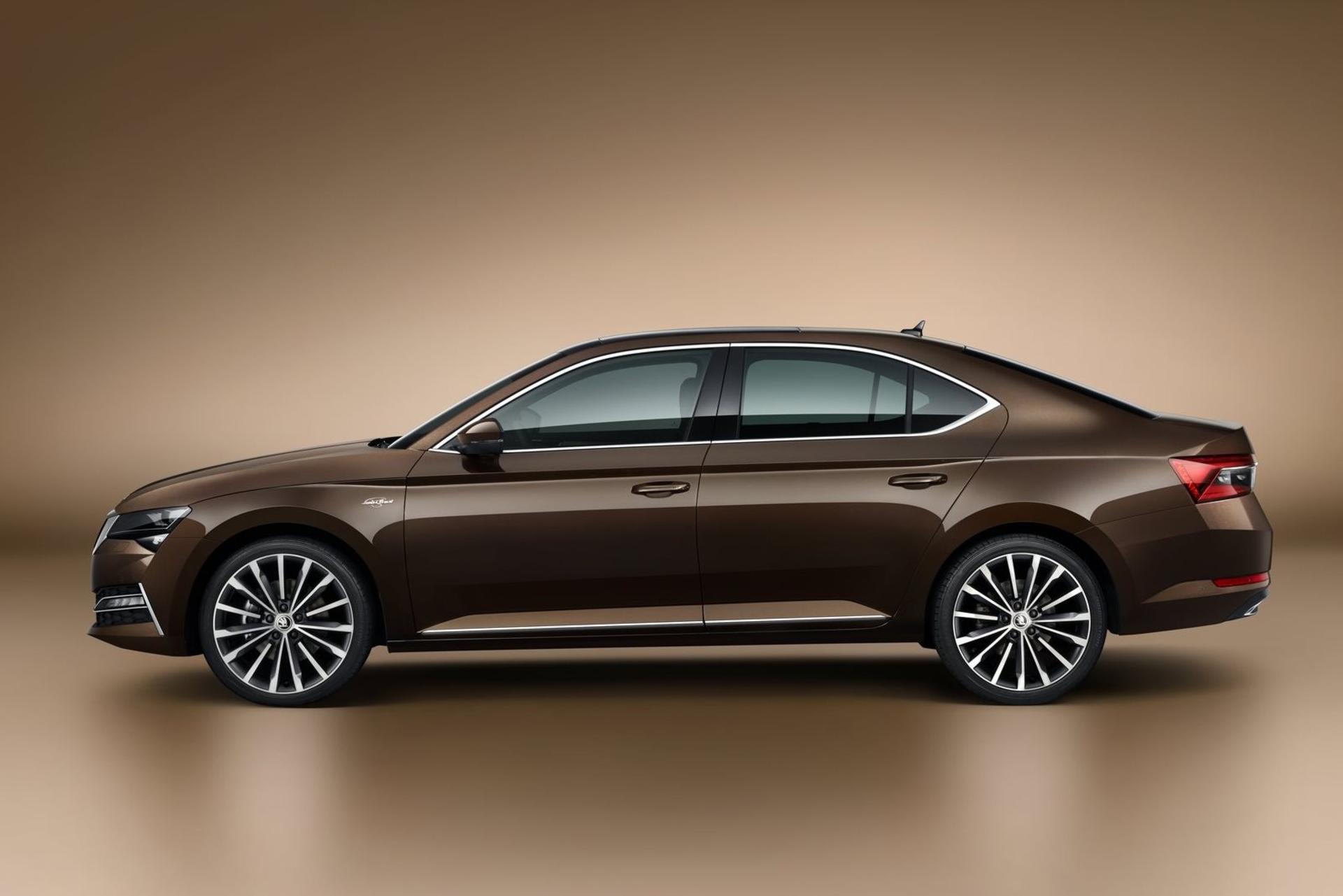 Skoda-Superb-2023 iran (10)