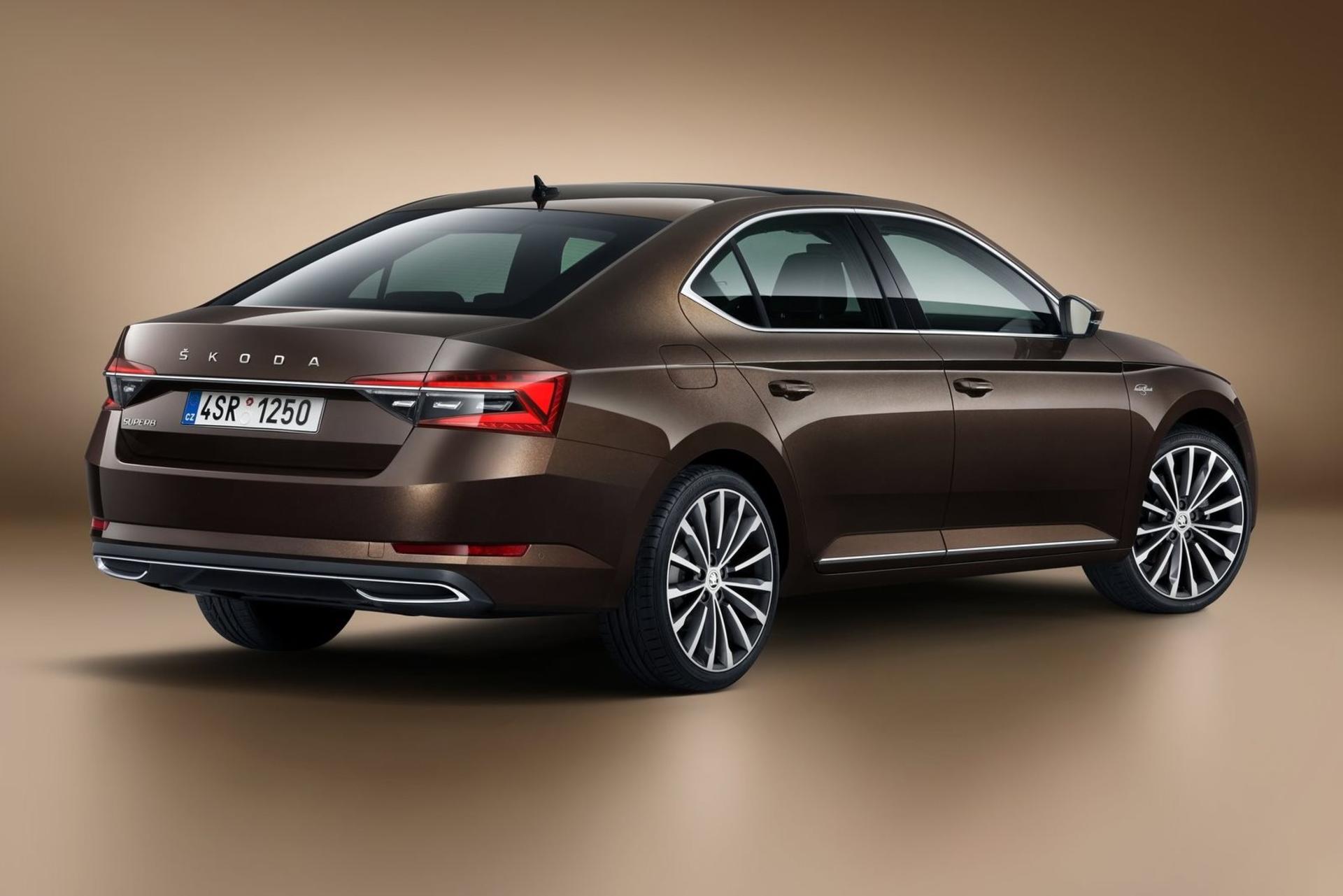 Skoda-Superb-2023 iran (11)