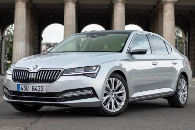 Skoda-Superb-2023 iran (3)