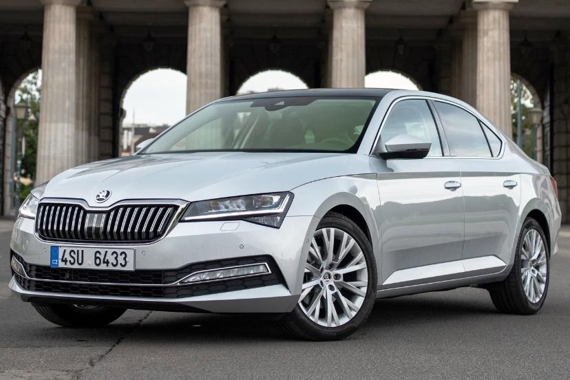 Skoda-Superb-2023 iran (3)